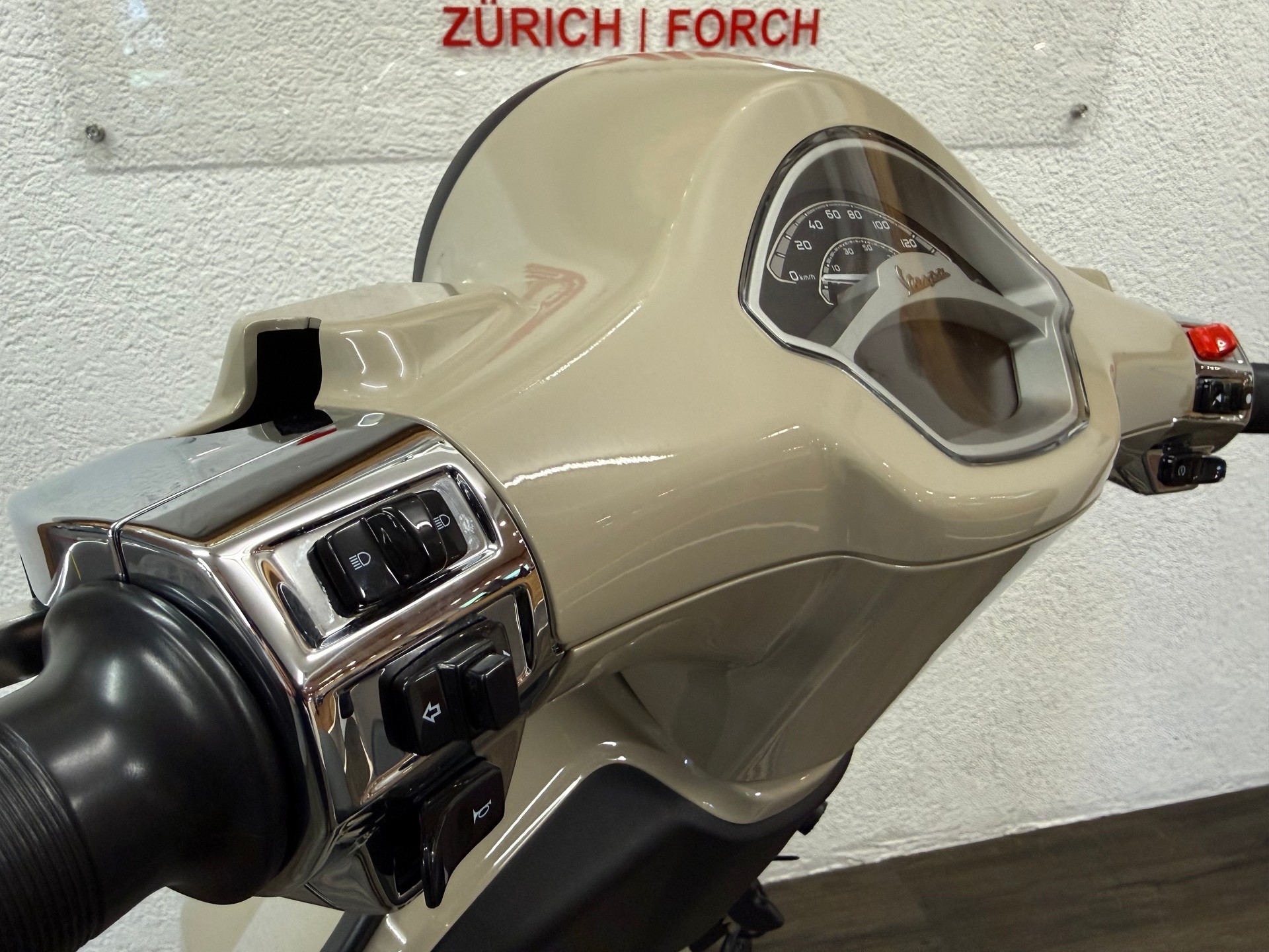 PIAGGIO Vespa 125 Primavera Sport Euro 5+-showroom-element-3