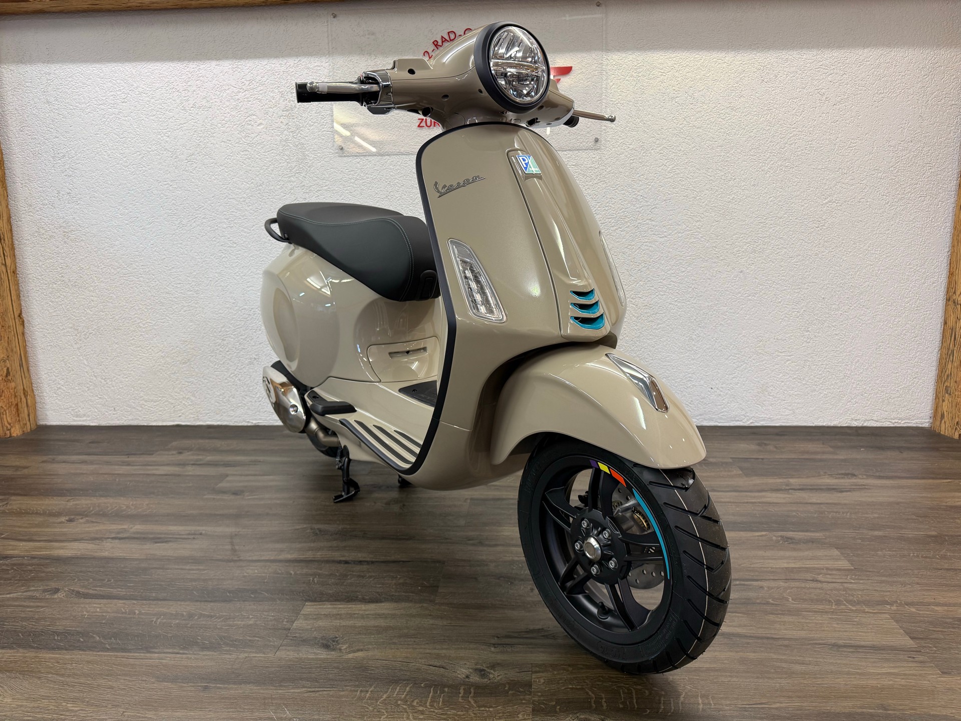 PIAGGIO Vespa 125 Primavera Sport Euro 5+-image-6