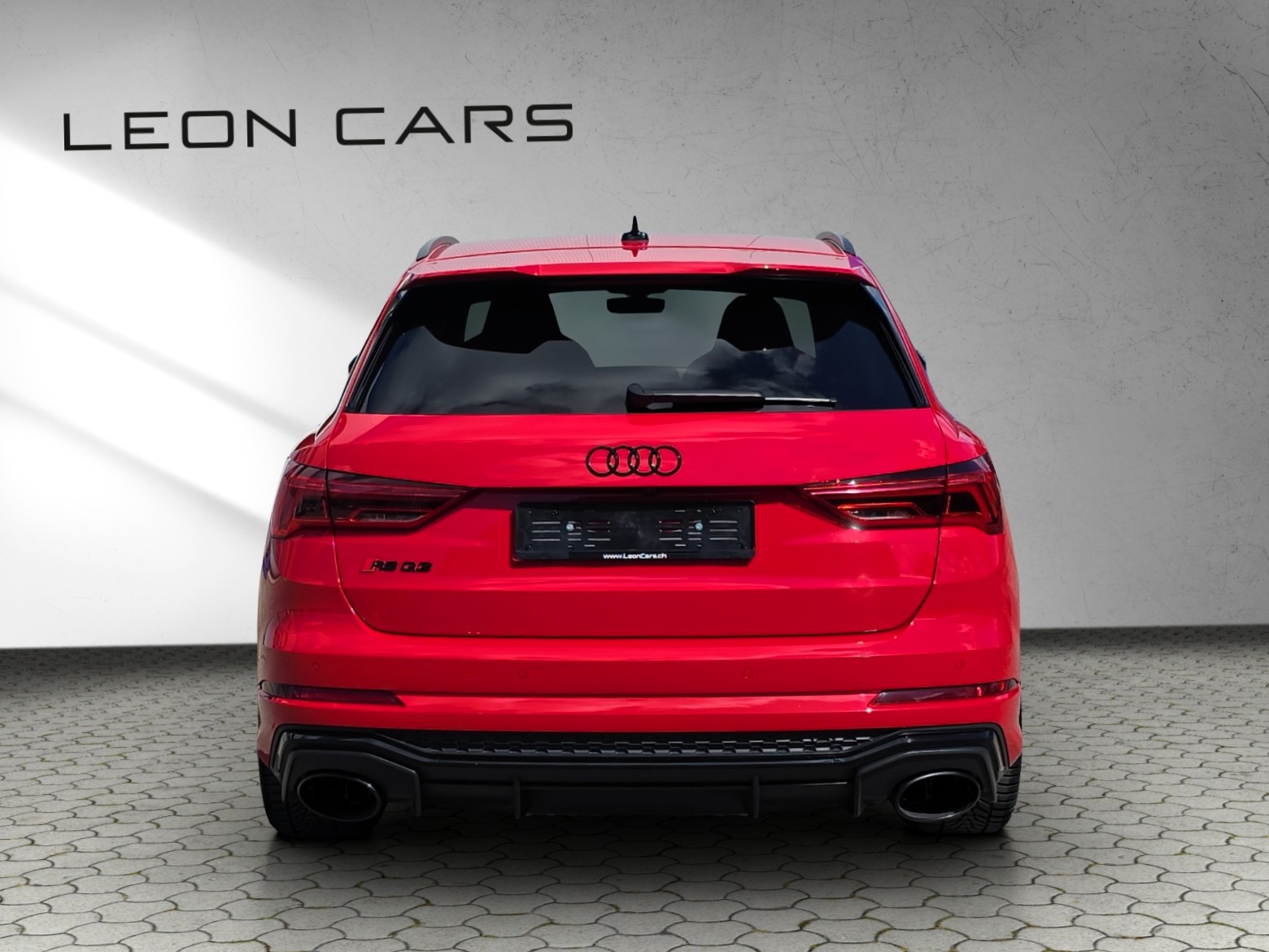 AUDI RS Q3 2.5 TFSI quattro S tronic Audi RS ceramic-showroom-element-3