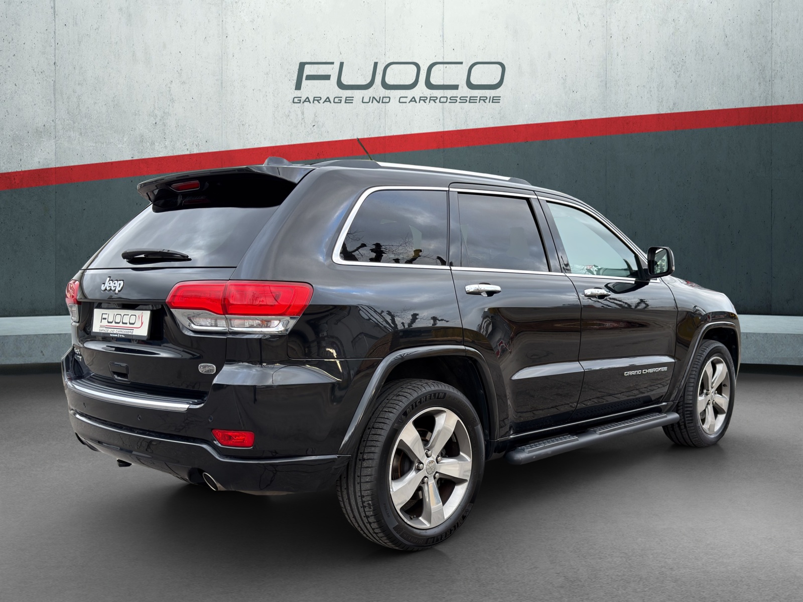 JEEP Grand Cherokee 3.0 CRD Overland Automatic-showroom-element-2