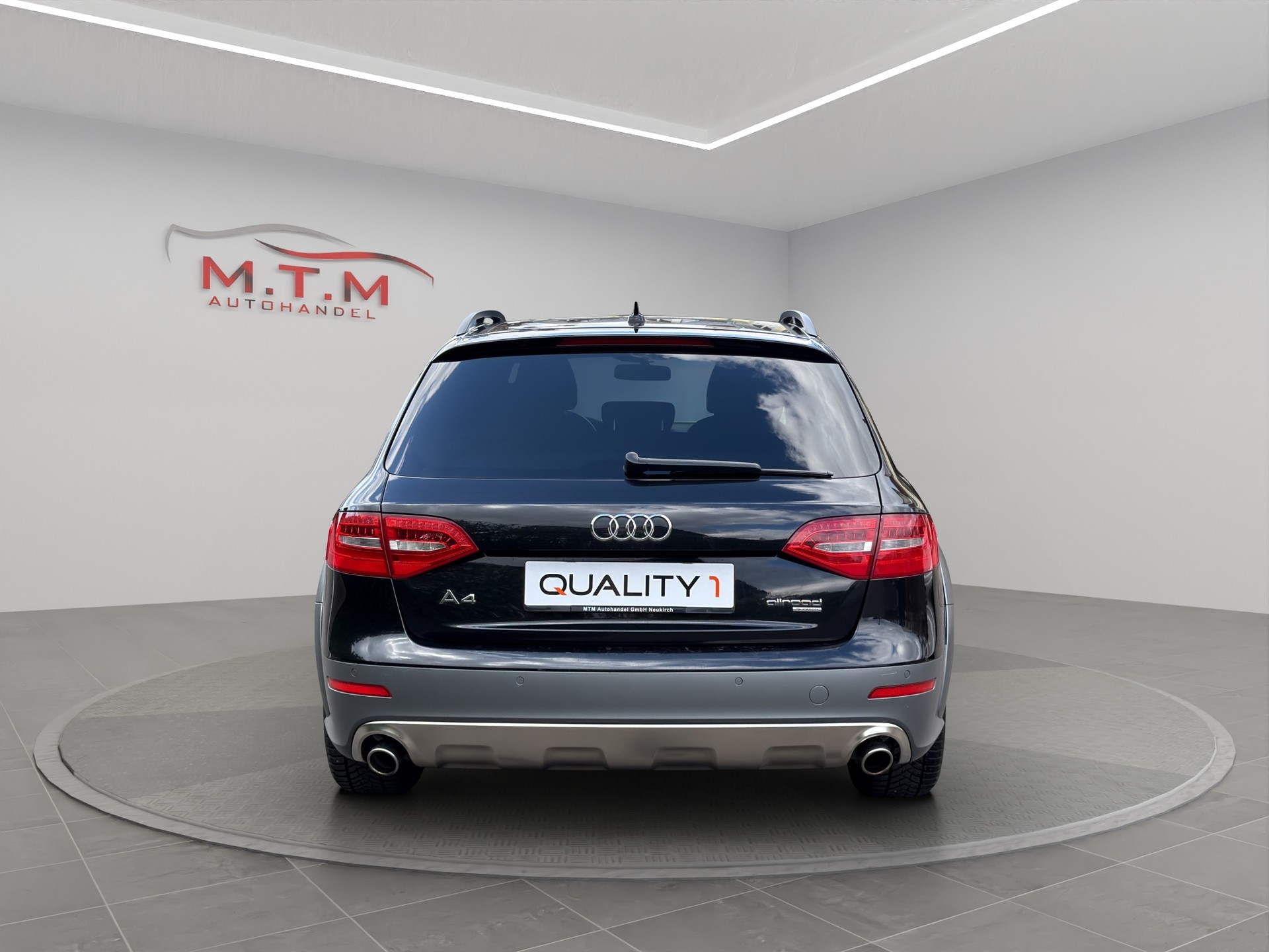 AUDI A4 allroad 3.0 TDI quattro S-tronic-image-8