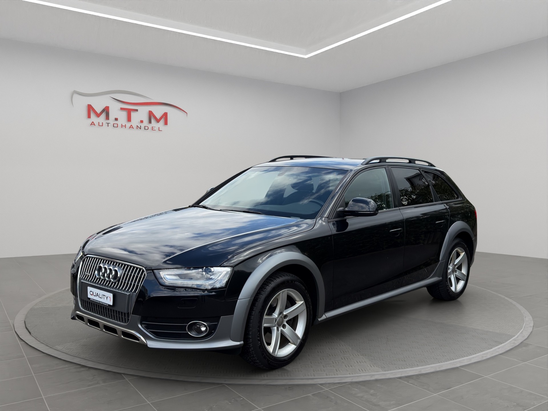 AUDI A4 allroad 3.0 TDI quattro S-tronic-image-4