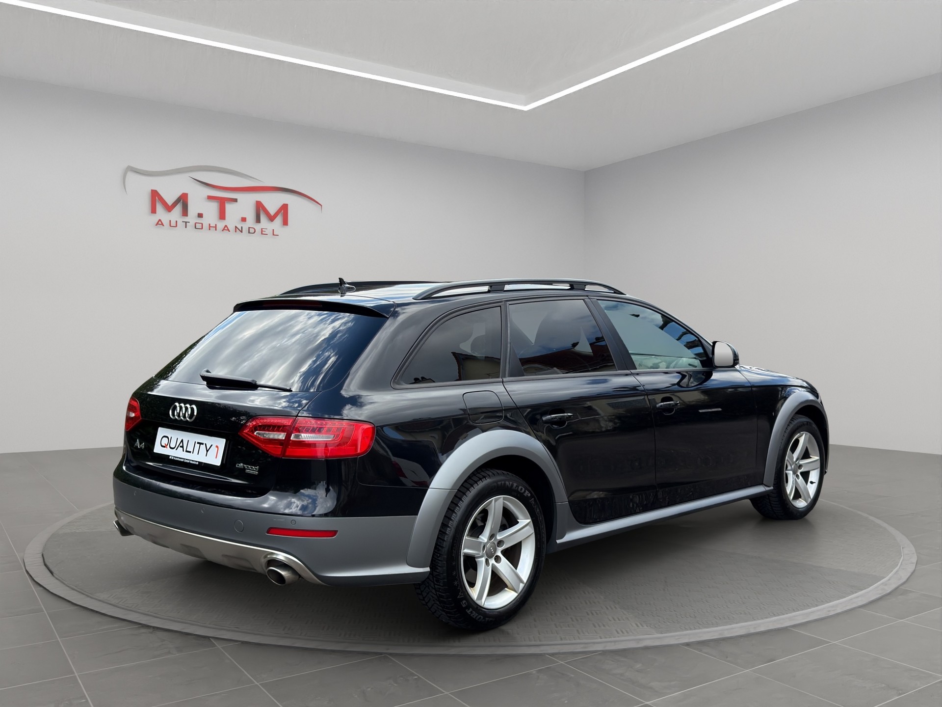 AUDI A4 allroad 3.0 TDI quattro S-tronic-image-9
