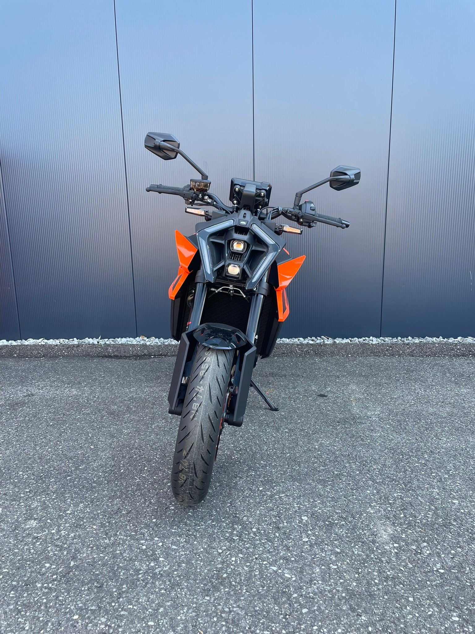 KTM 990 Duke-image-3