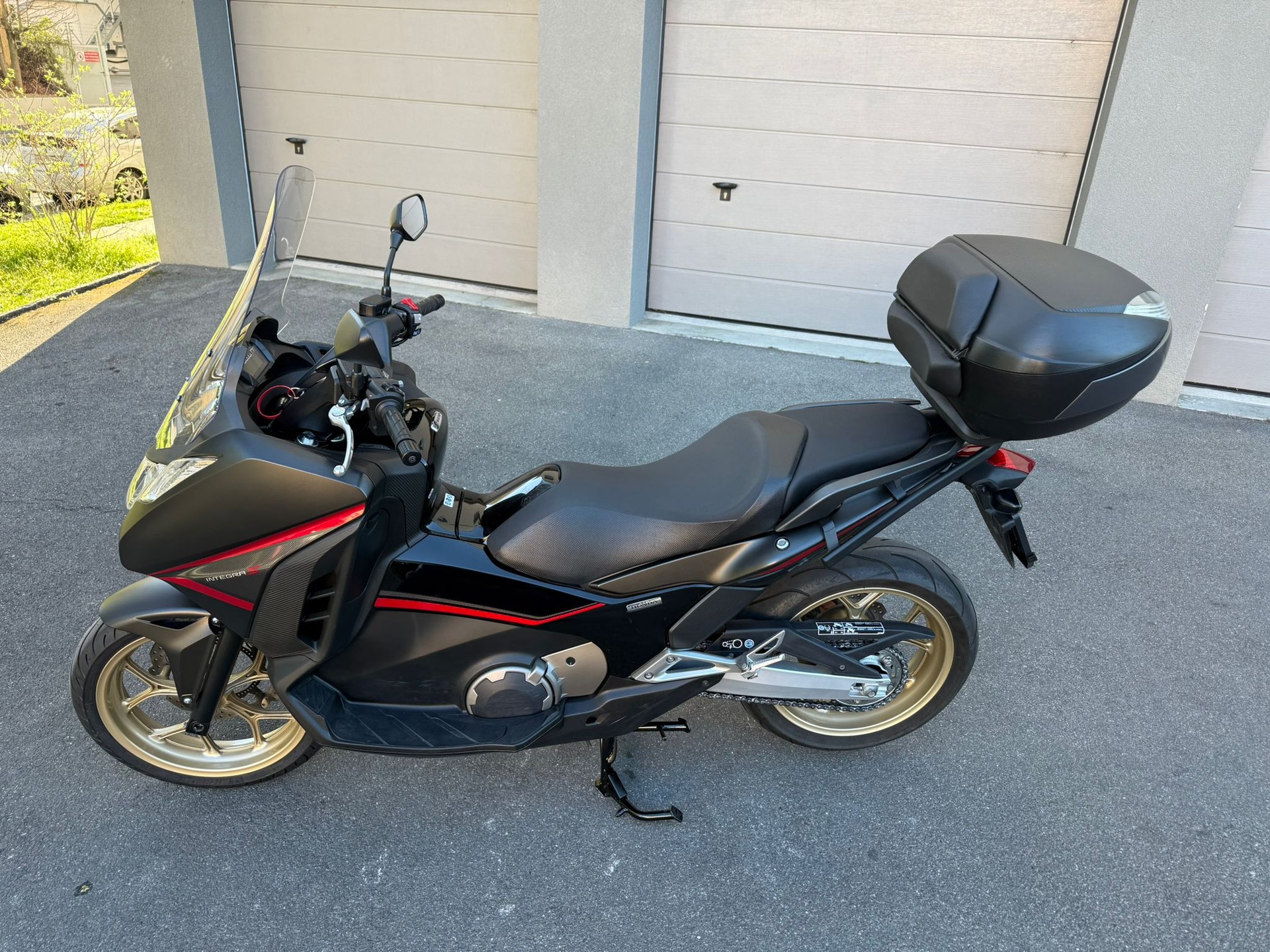 HONDA NC 750 D Integra Sporty ABS-image-7