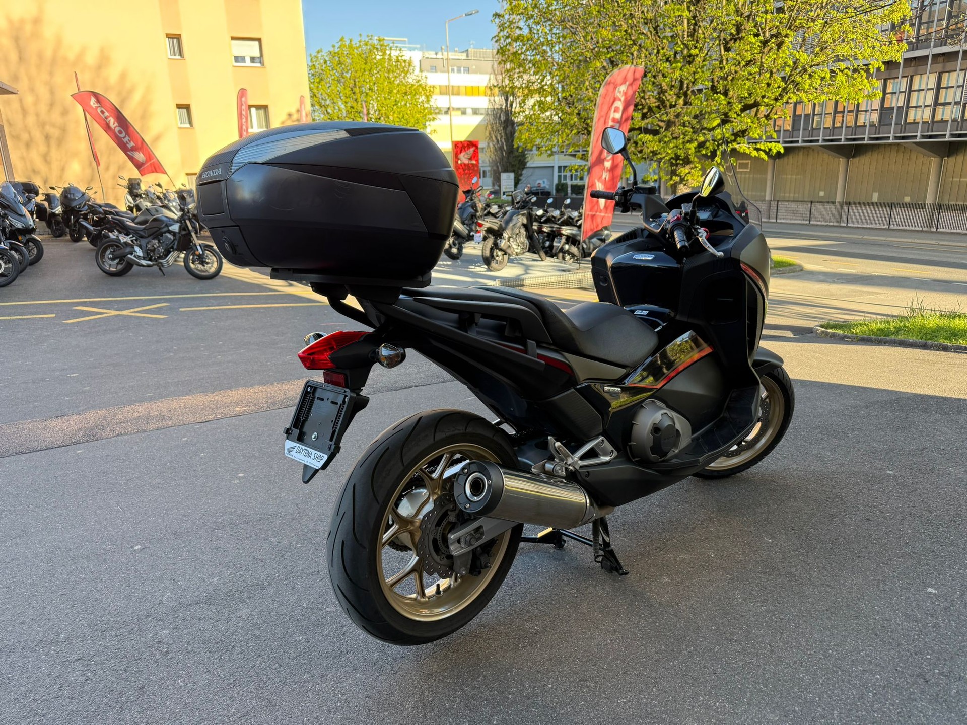 HONDA NC 750 D Integra Sporty ABS-image-5