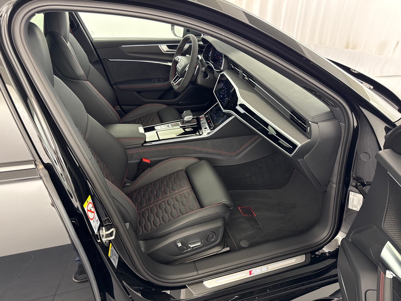 AUDI RS6 Avant Performance ''RS-Dynamikpaket plus''-image-8