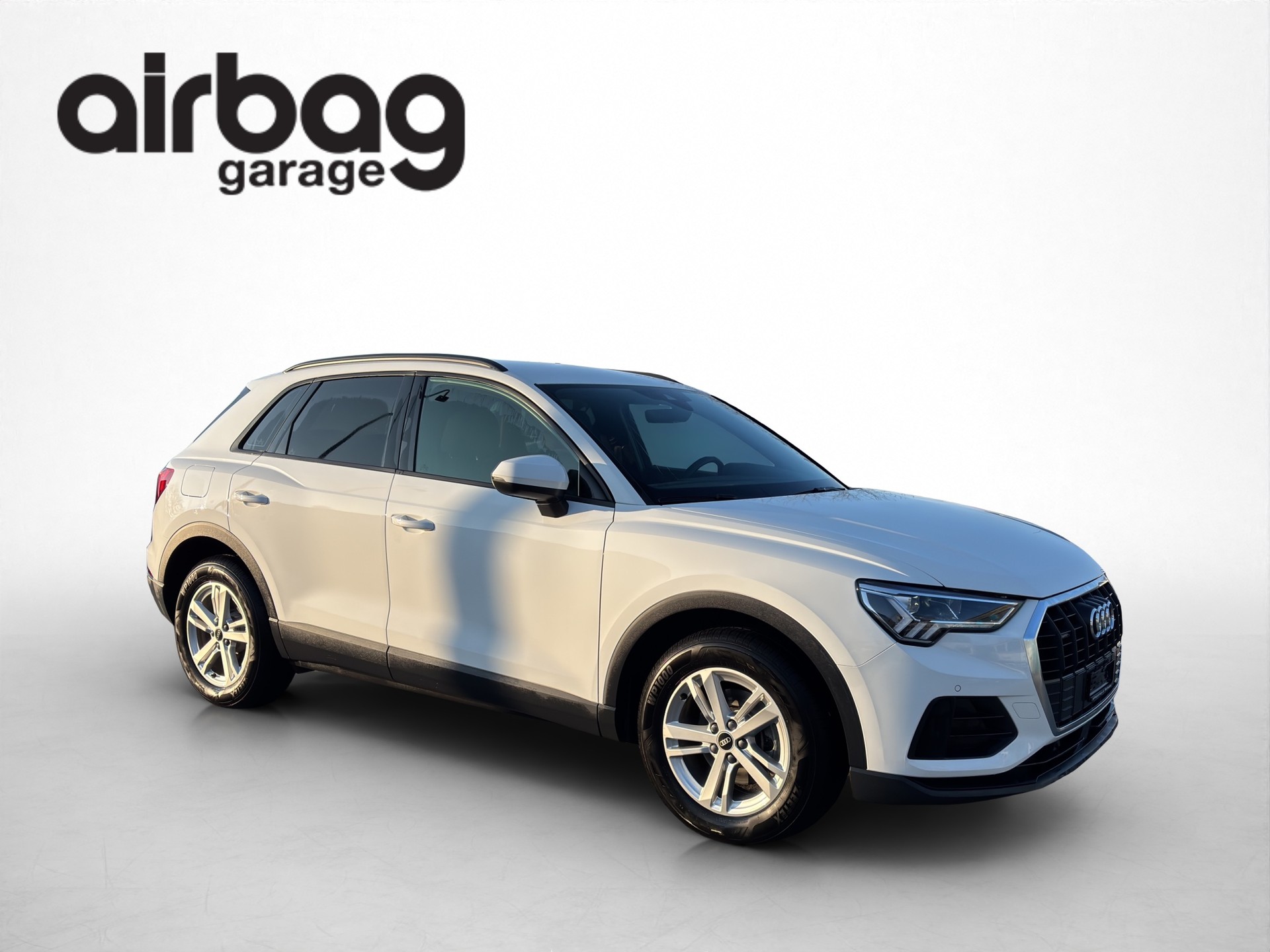 AUDI Q3 35 TDI Attraction quattro S-tronic-image-7