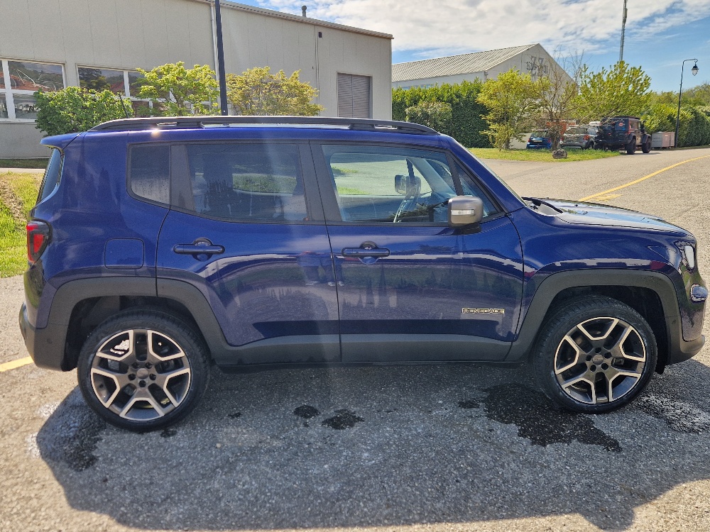 JEEP Renegade 1.3 Turbo Limited AWD-image-4