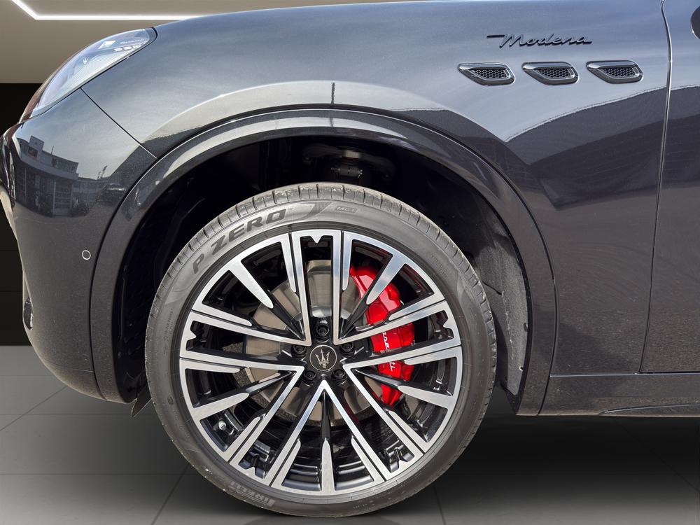 MASERATI Grecale 2.0 Hybrid Modena-image-14