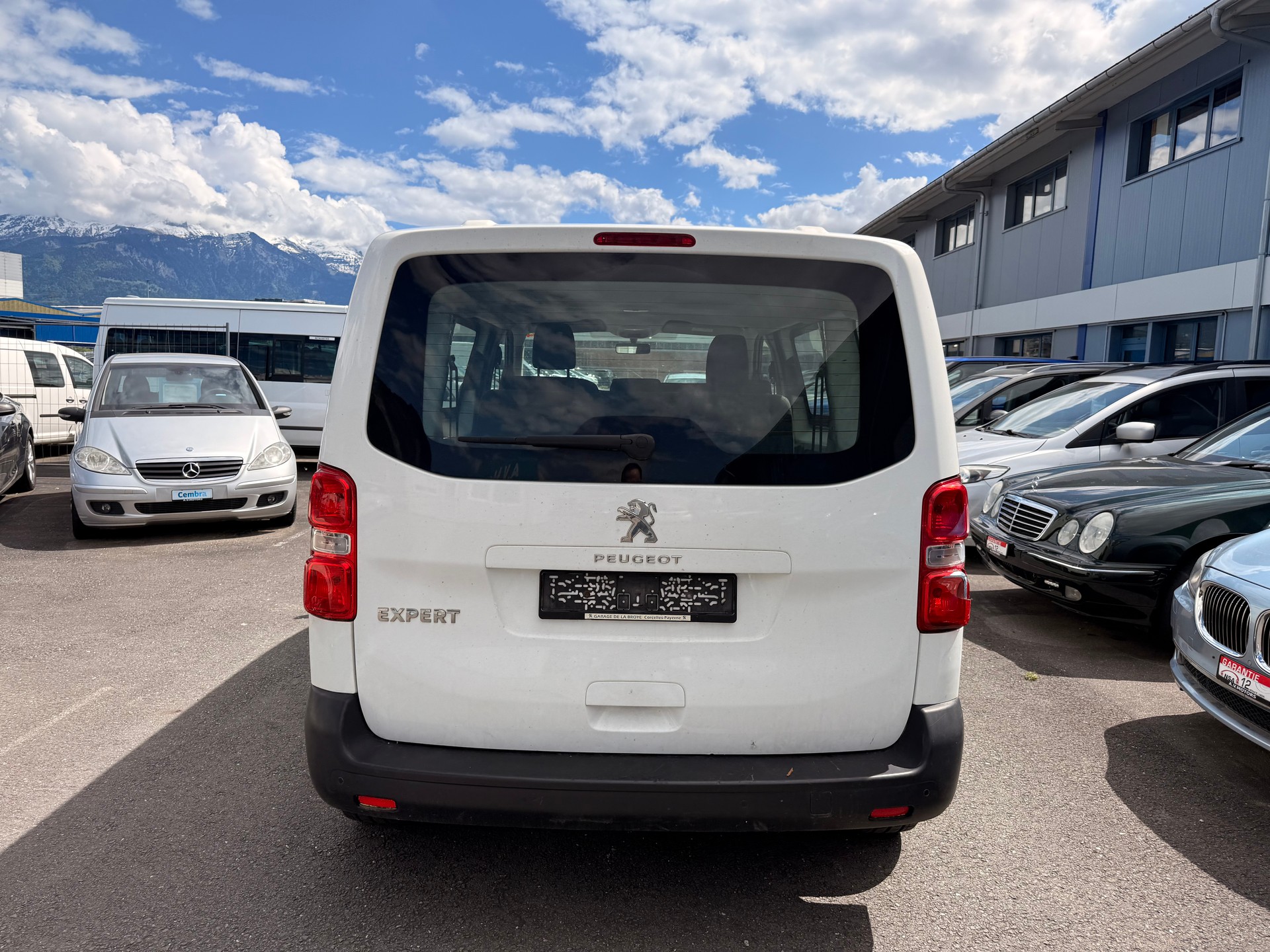PEUGEOT Traveller 1.6 BlueHDi Active Standard-image-4
