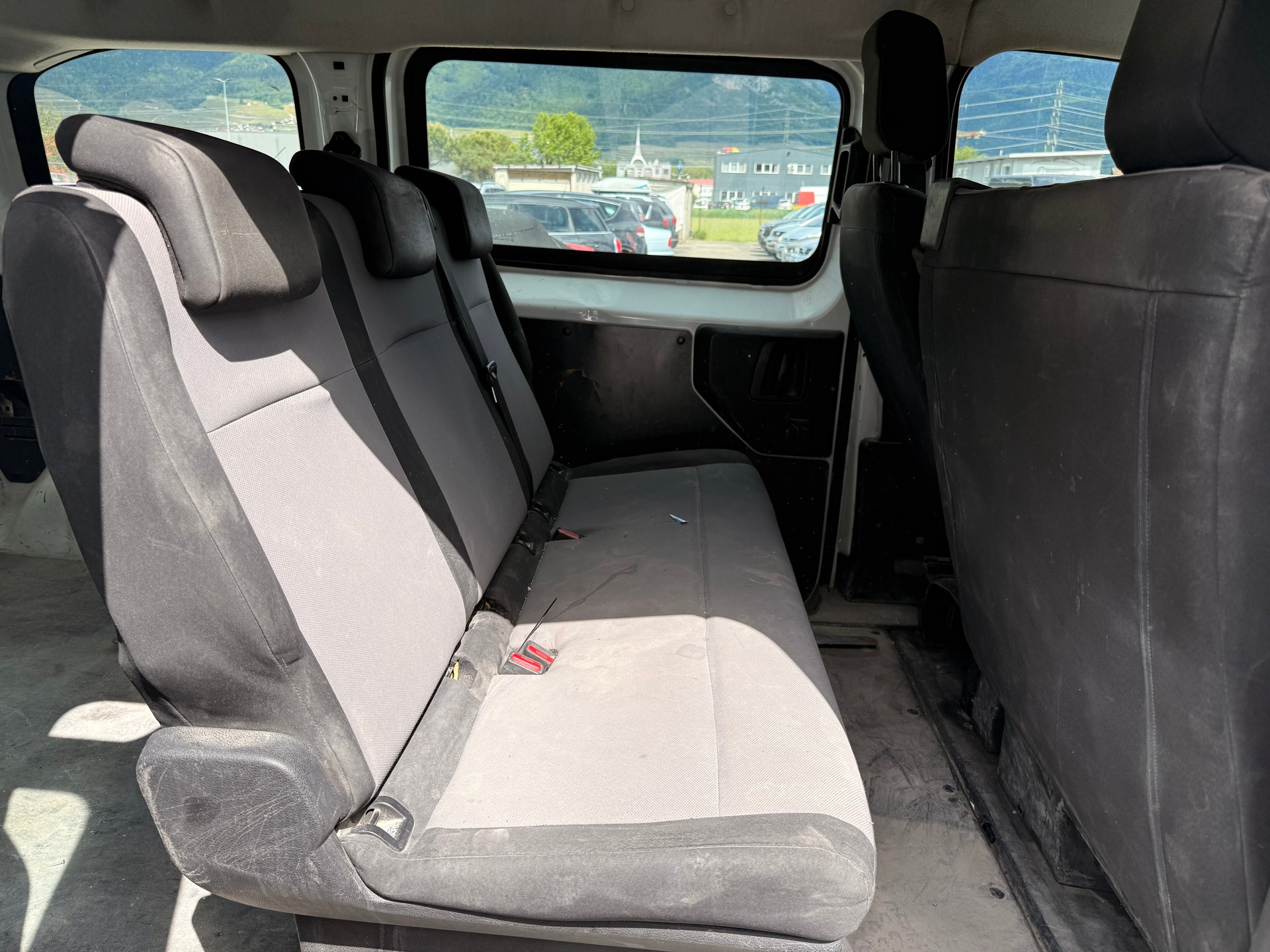 PEUGEOT Traveller 1.6 BlueHDi Active Standard-image-7