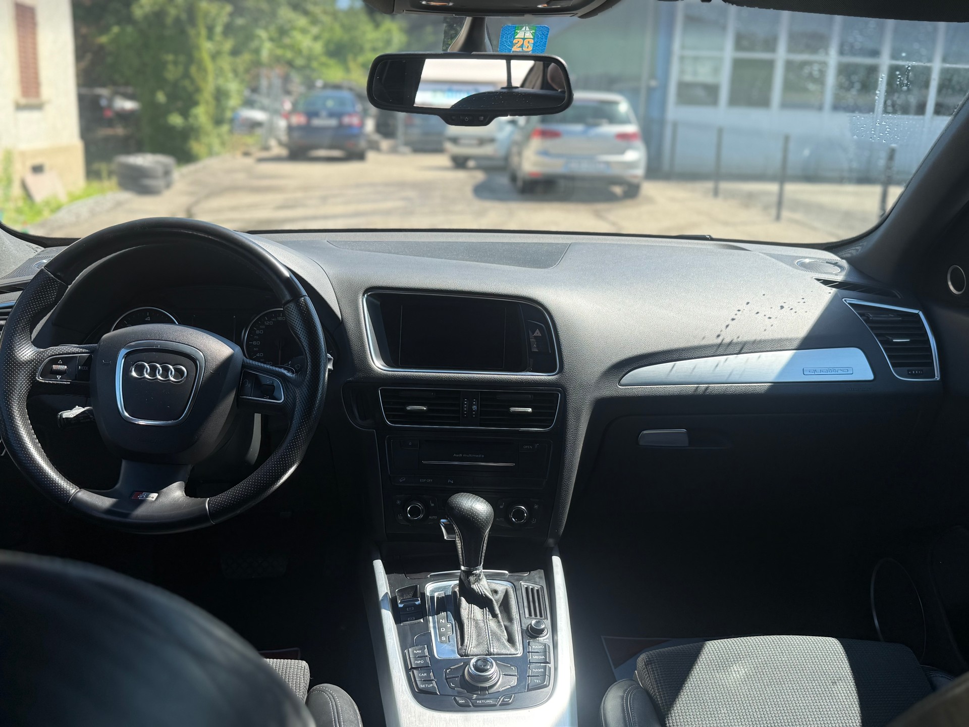 AUDI Q5 3.0 TDI quattro S-tronic-image-8