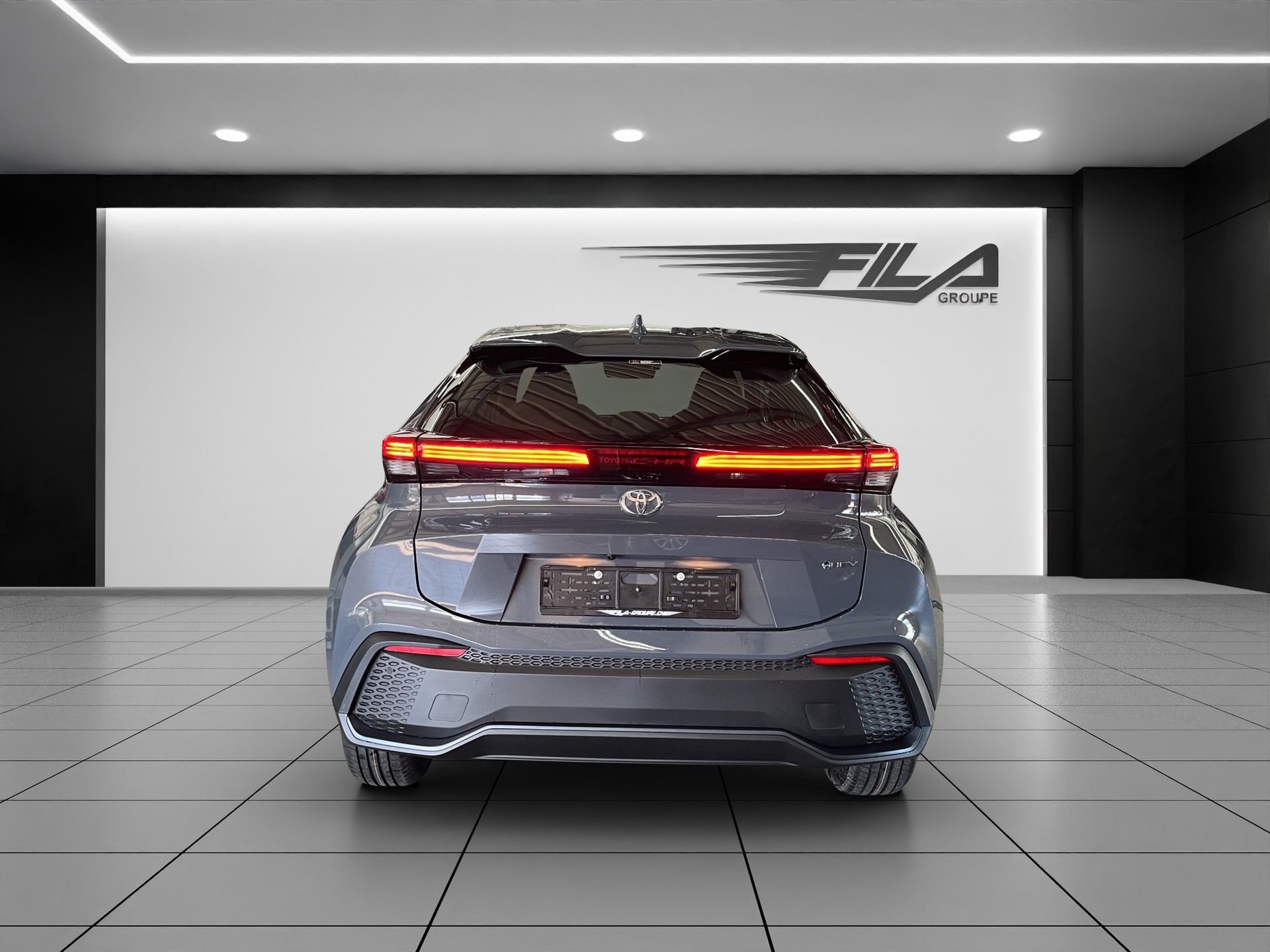 TOYOTA C-HR 1.8 HEV Comfort-image-4