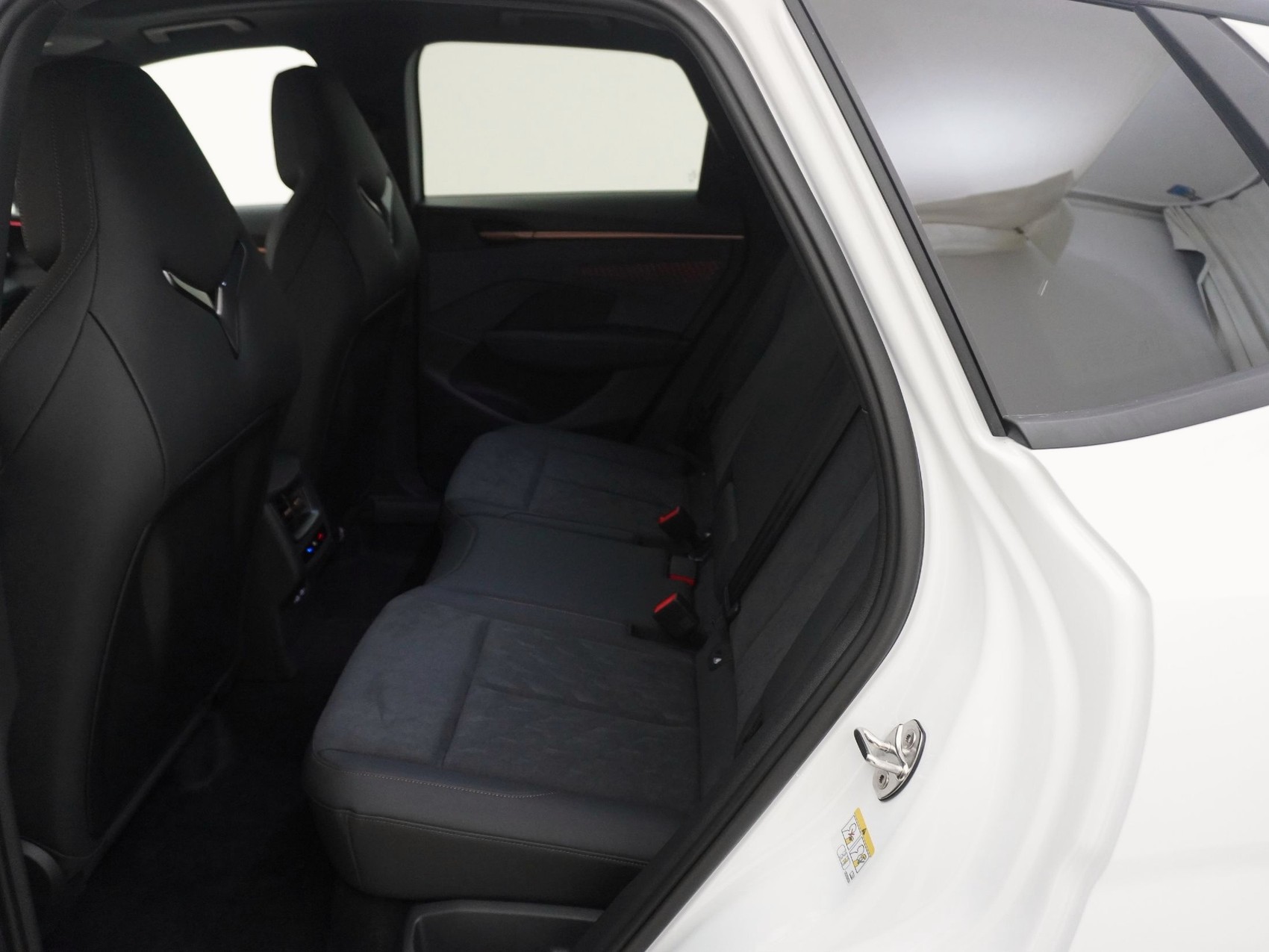 CUPRA Terramar 2.0 TSI VZ 4Drive DSG-image-15