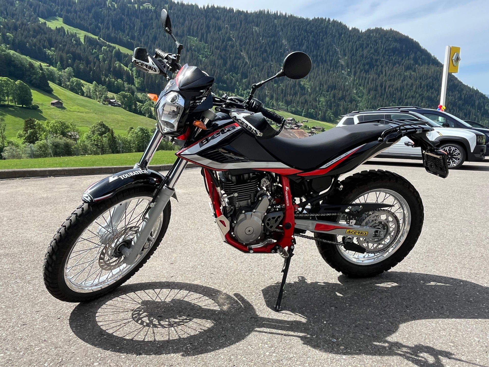 BETA Alp 4.0-4T Enduro-image-1