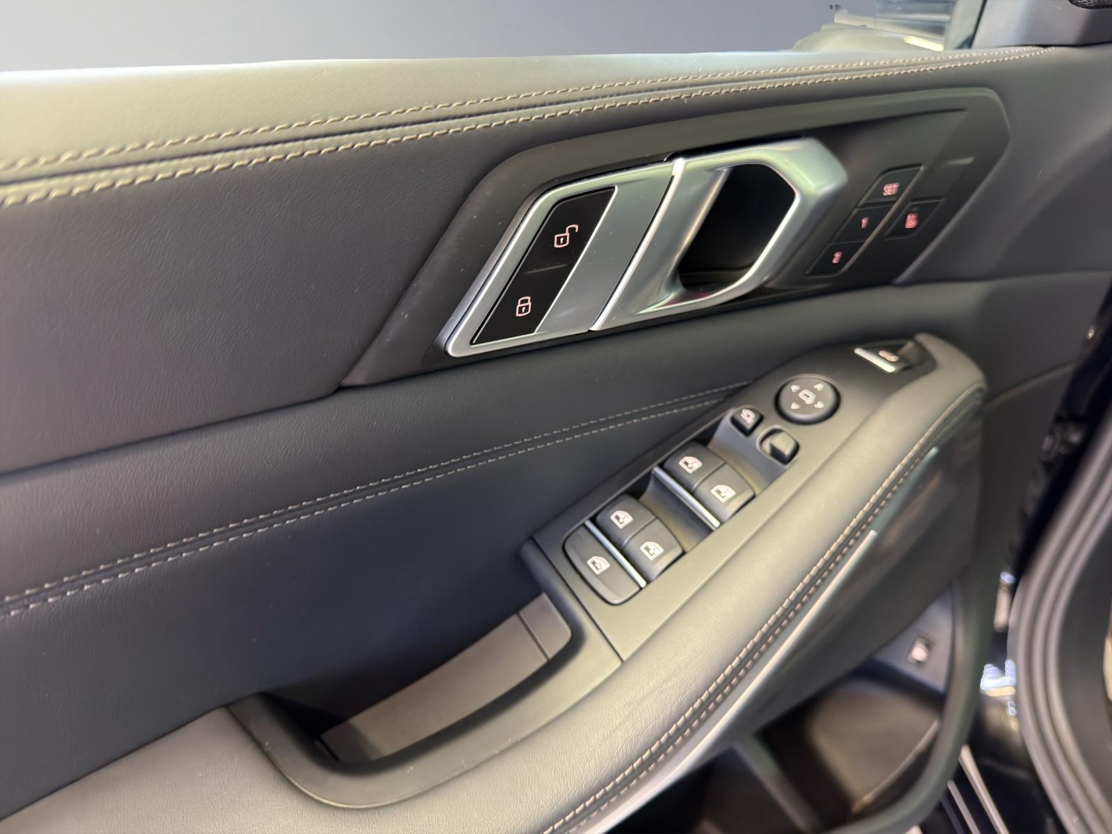BMW X5 45e xDrive M-SporPaket-image-9