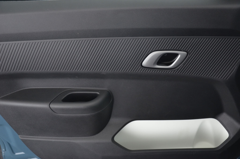 DACIA NEW Spring 27 kWh Extreme *CCS*-image-23