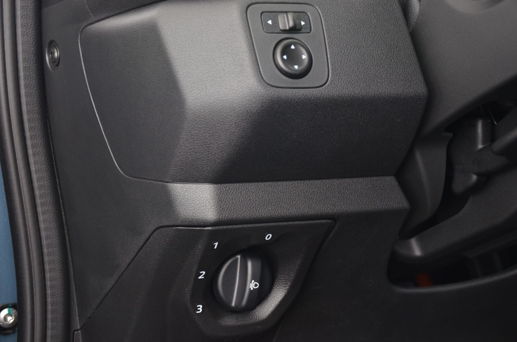 DACIA NEW Spring 27 kWh Extreme *CCS*-image-20
