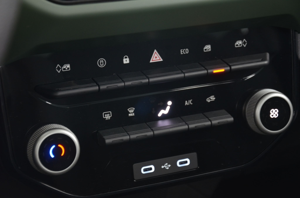 DACIA NEW Spring 27 kWh Extreme *CCS*-image-21