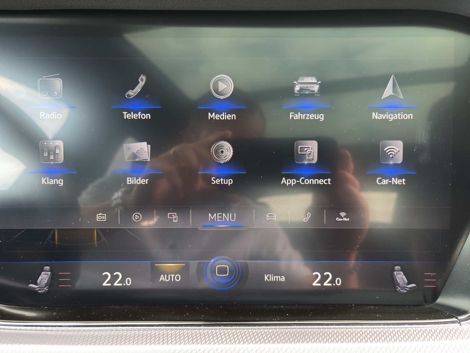 VW Touareg 3.0 TDI R Line Tiptronic mit AHK, Allradlenkung & Standheizung-image-18