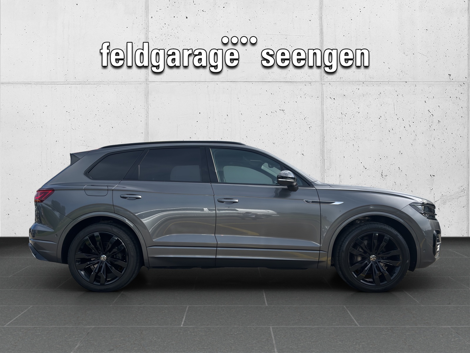 VW Touareg 3.0 TDI R Line Tiptronic mit AHK, Allradlenkung & Standheizung-showroom-element-3