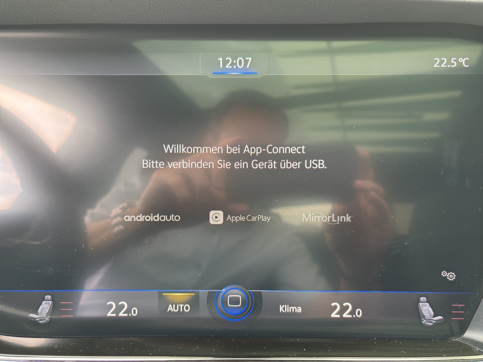 VW Touareg 3.0 TDI R Line Tiptronic mit AHK, Allradlenkung & Standheizung-image-22