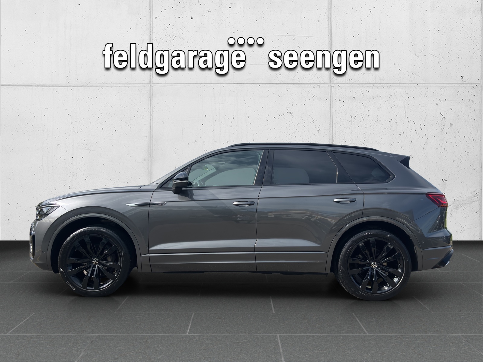 VW Touareg 3.0 TDI R Line Tiptronic mit AHK, Allradlenkung & Standheizung-showroom-element-1