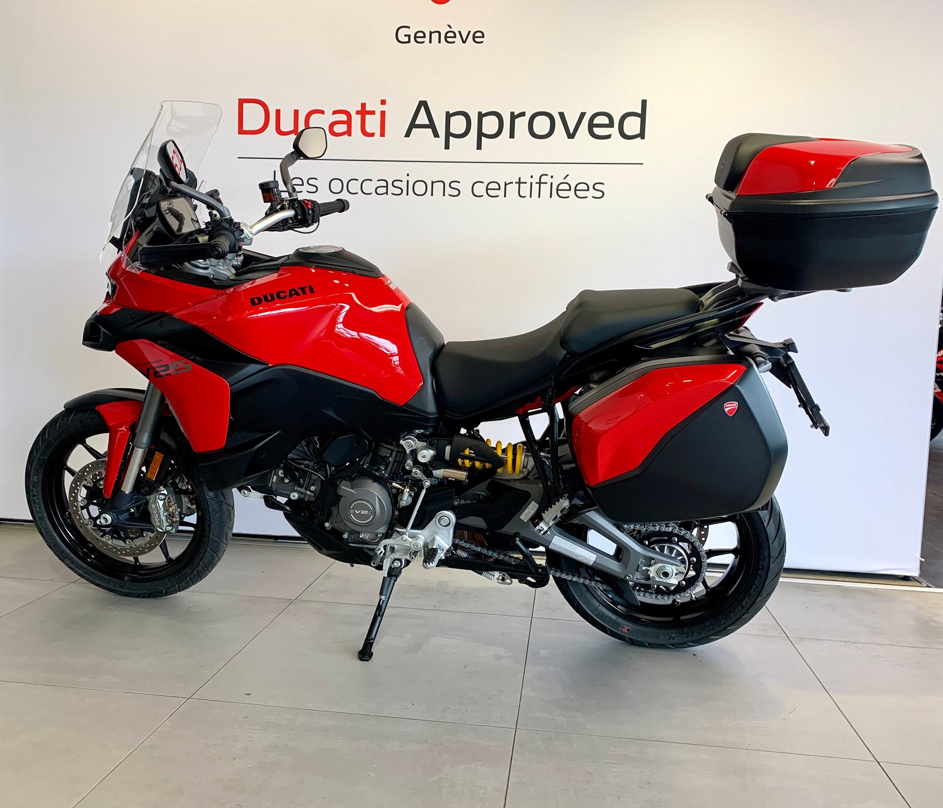 DUCATI Multistrada V2 S Travel-image-1