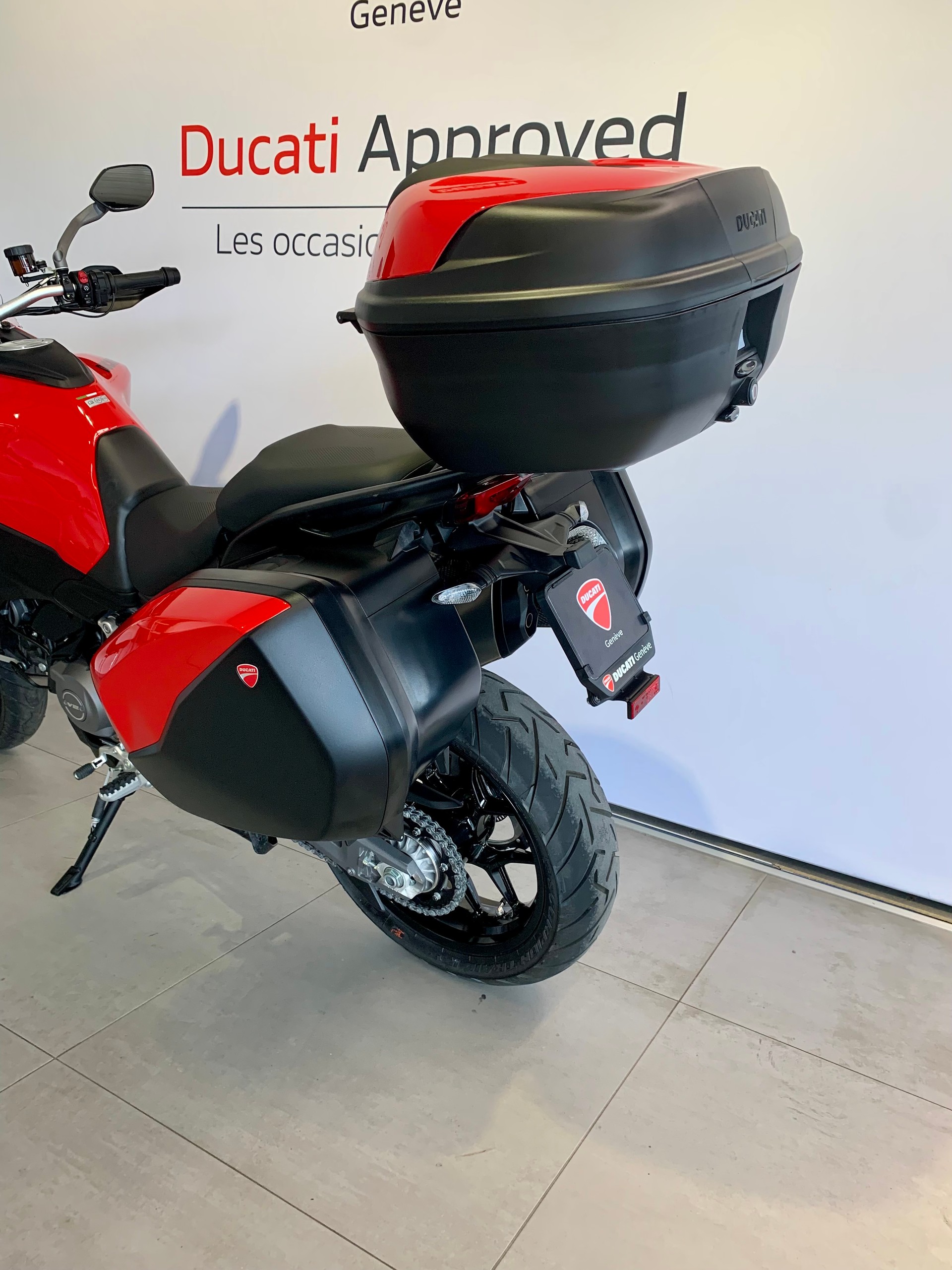 DUCATI Multistrada V2 S Travel-image-8