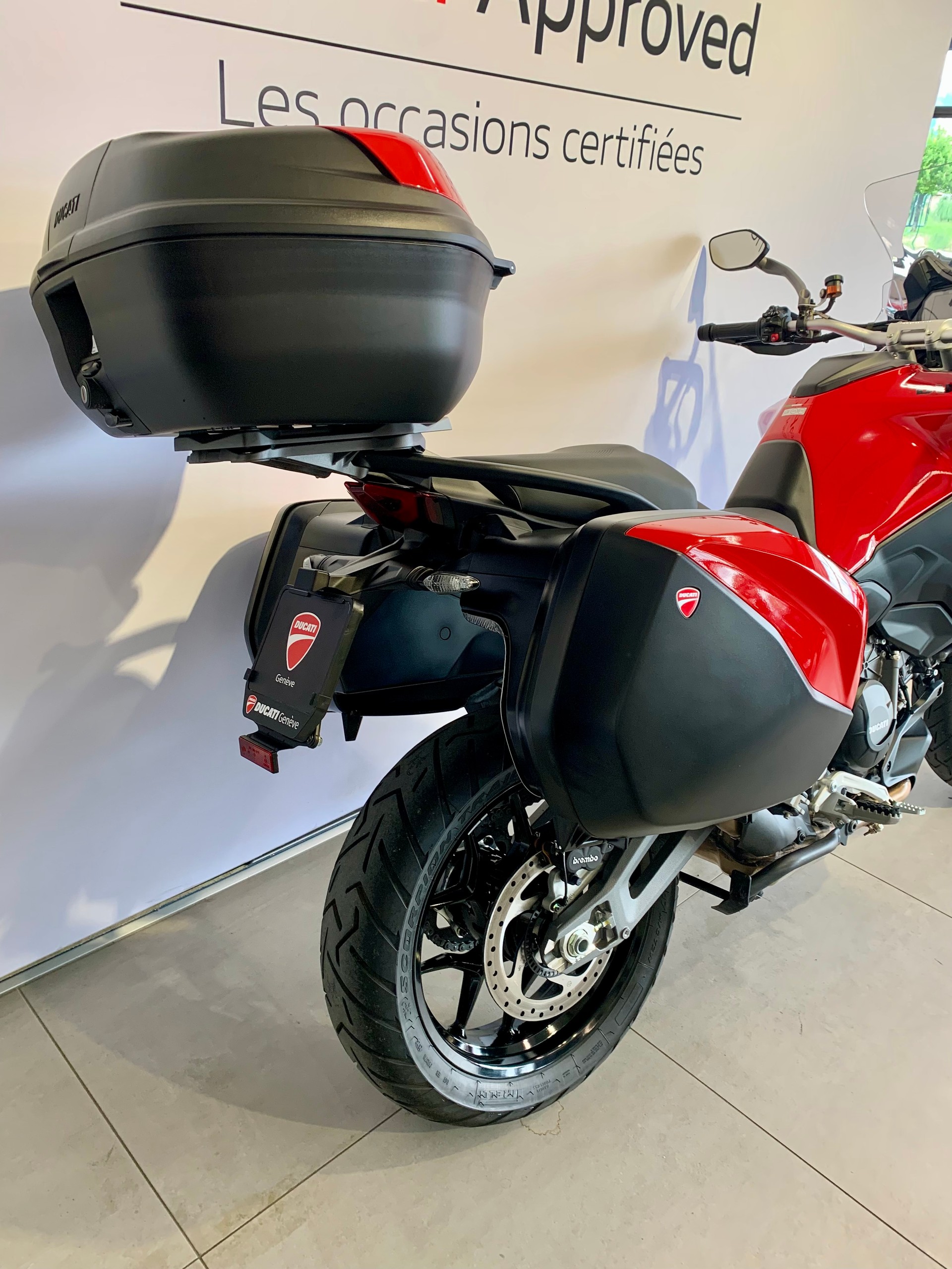 DUCATI Multistrada V2 S Travel-image-7