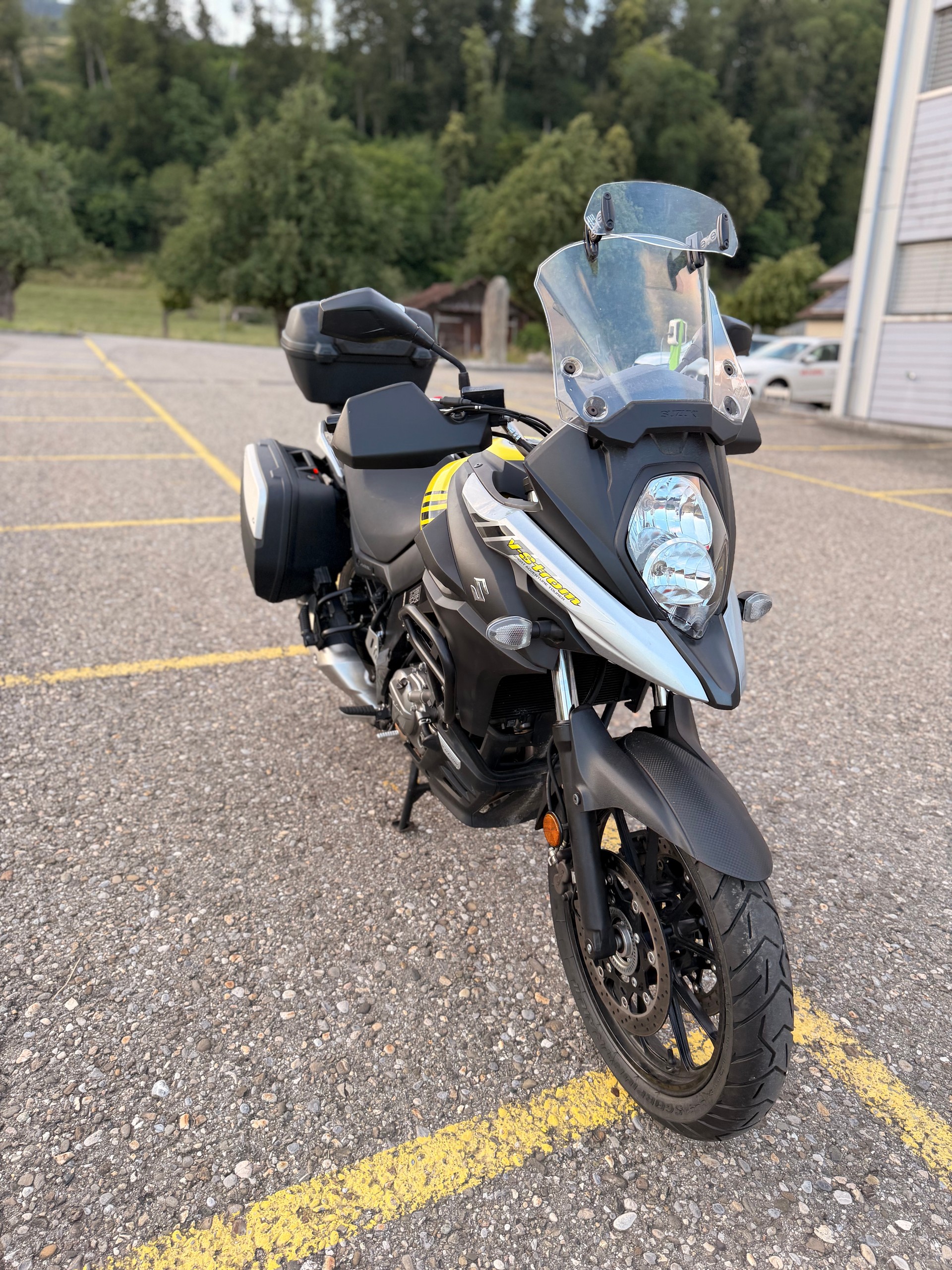 SUZUKI DL 650 XA Xtreme ABS L8-image-4