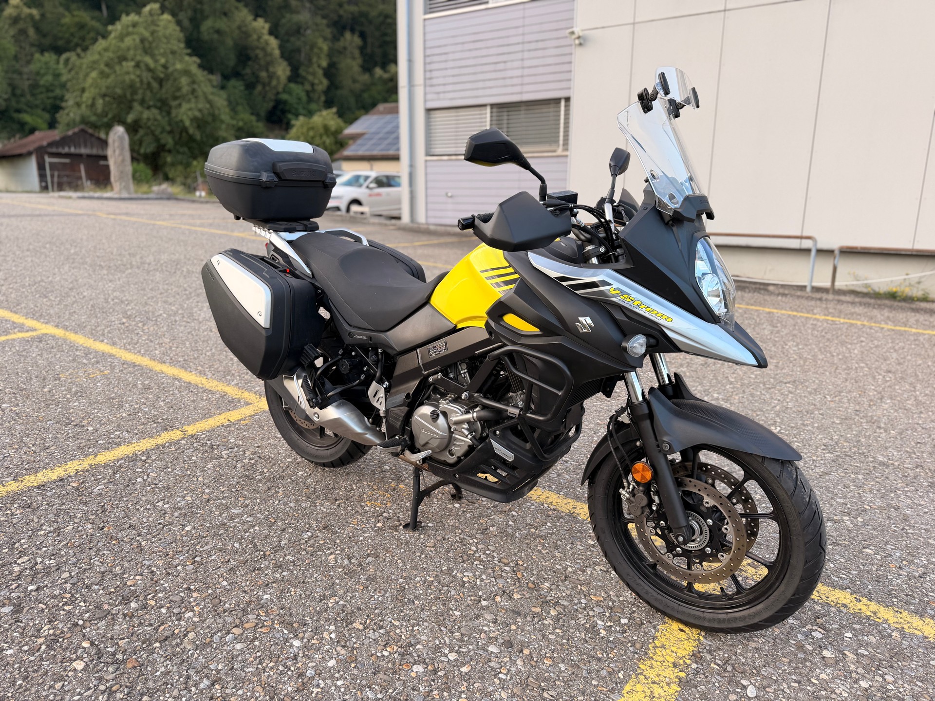 SUZUKI DL 650 XA Xtreme ABS L8-image-5