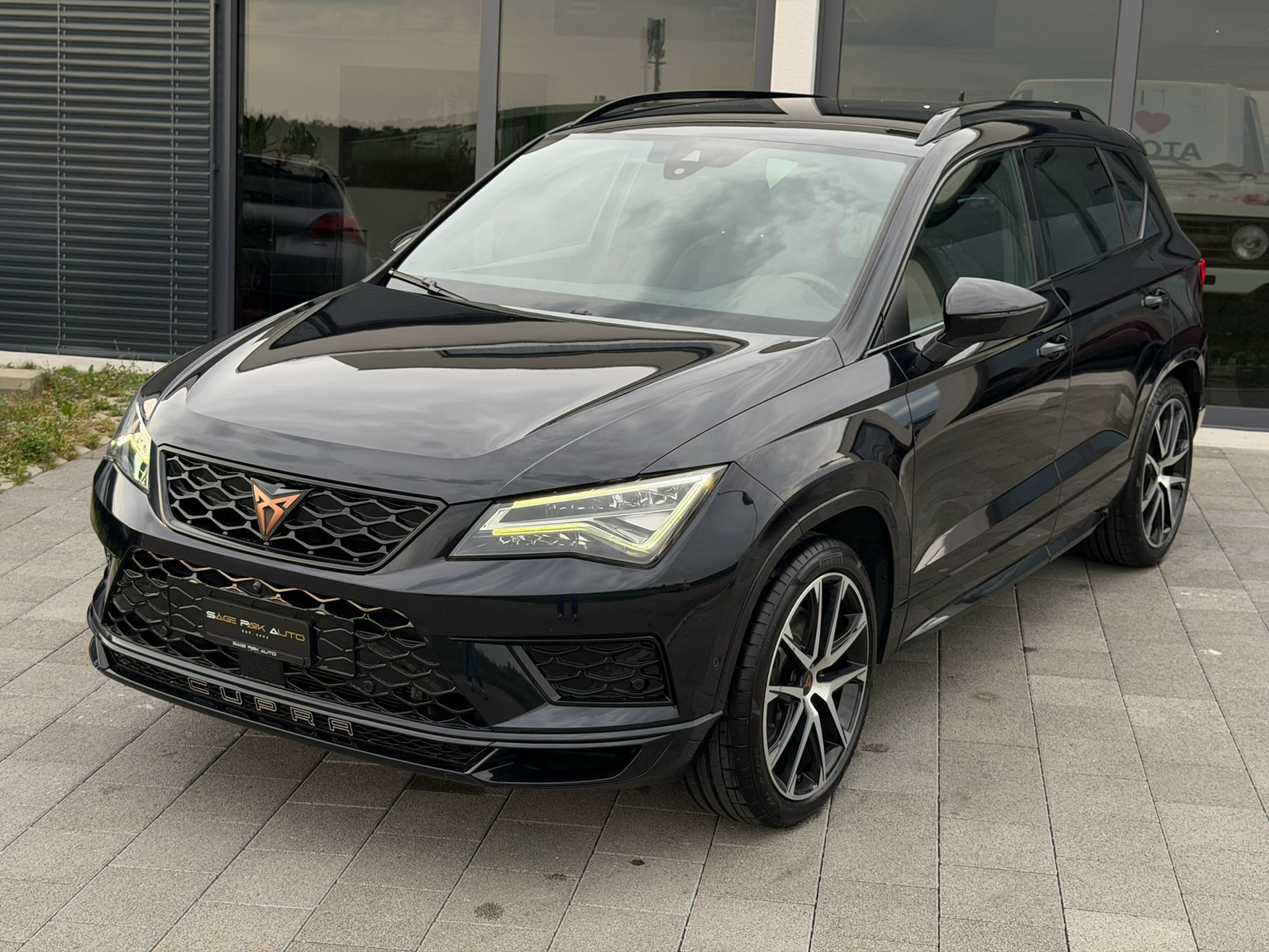 CUPRA Ateca 2.0TSI 4Drive DSG-showroom-element-3