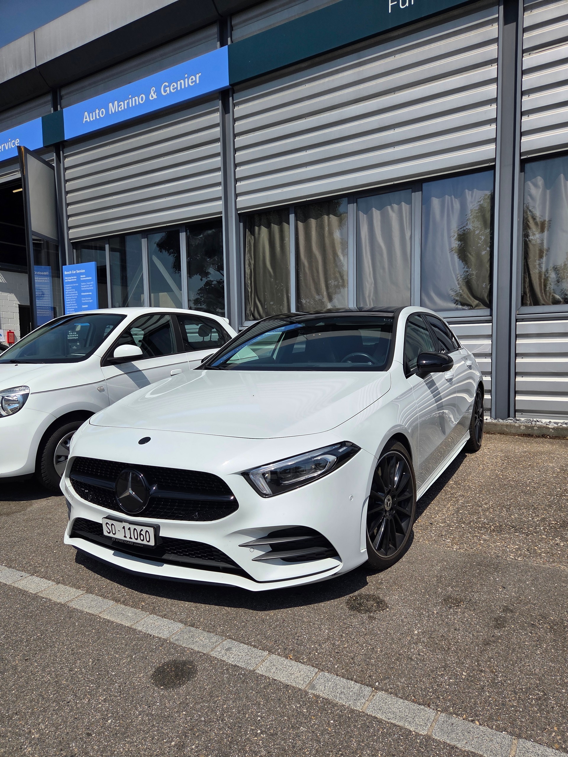 MERCEDES-BENZ A 250 4Matic AMG Line 4Matic 7G-DCT-image-2
