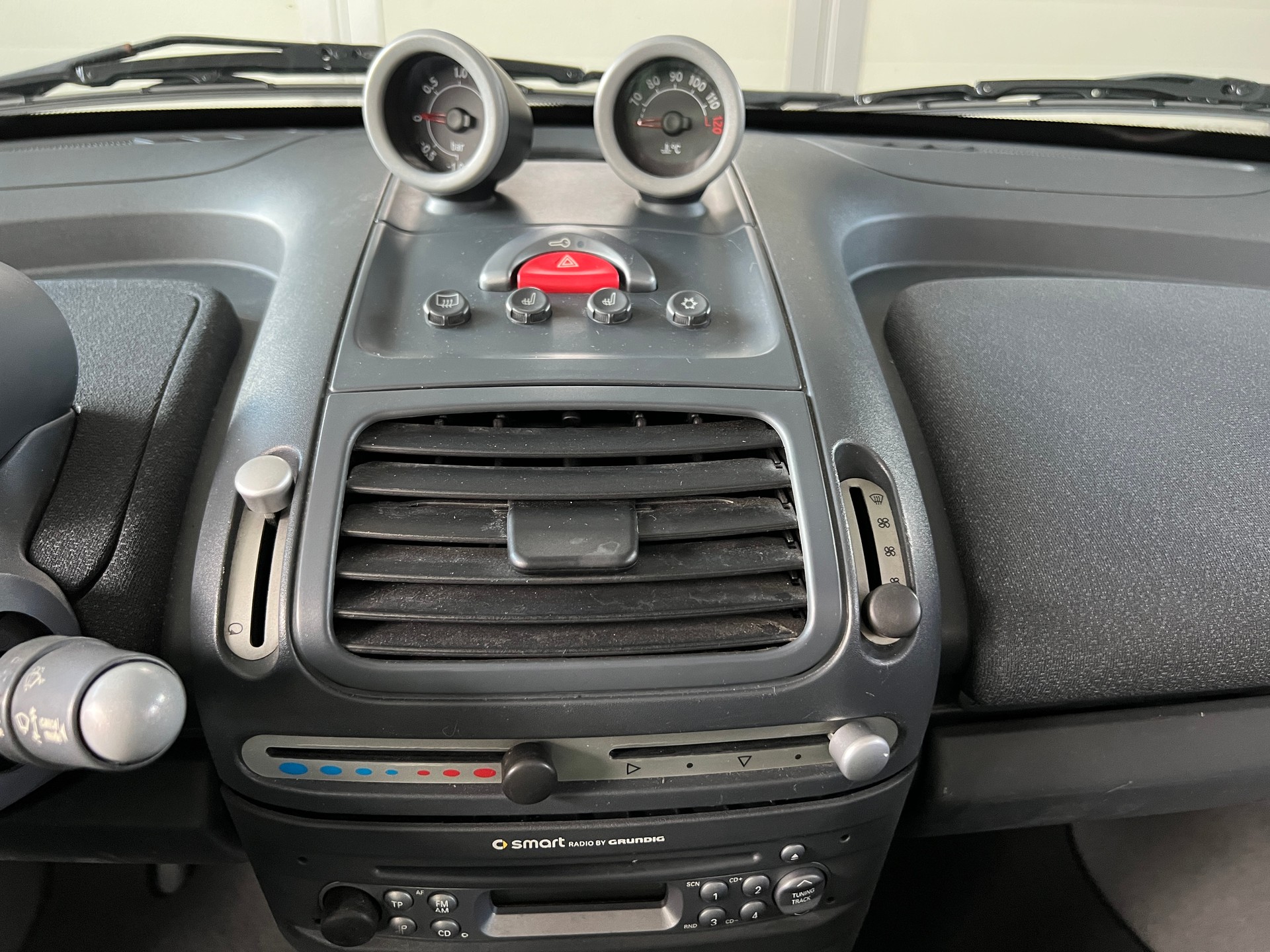 SMART roadster-coupé-image-9