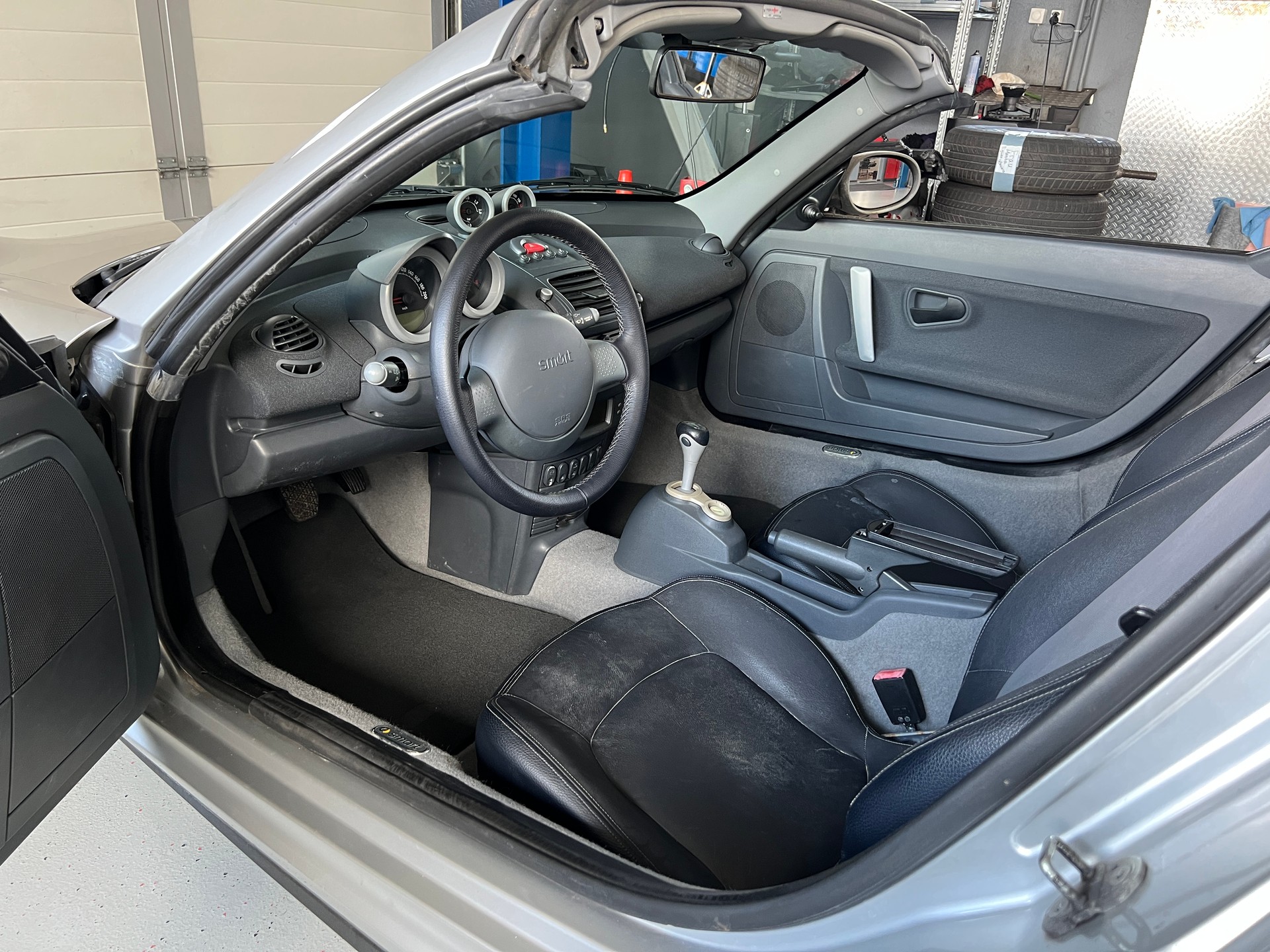 SMART roadster-coupé-image-5
