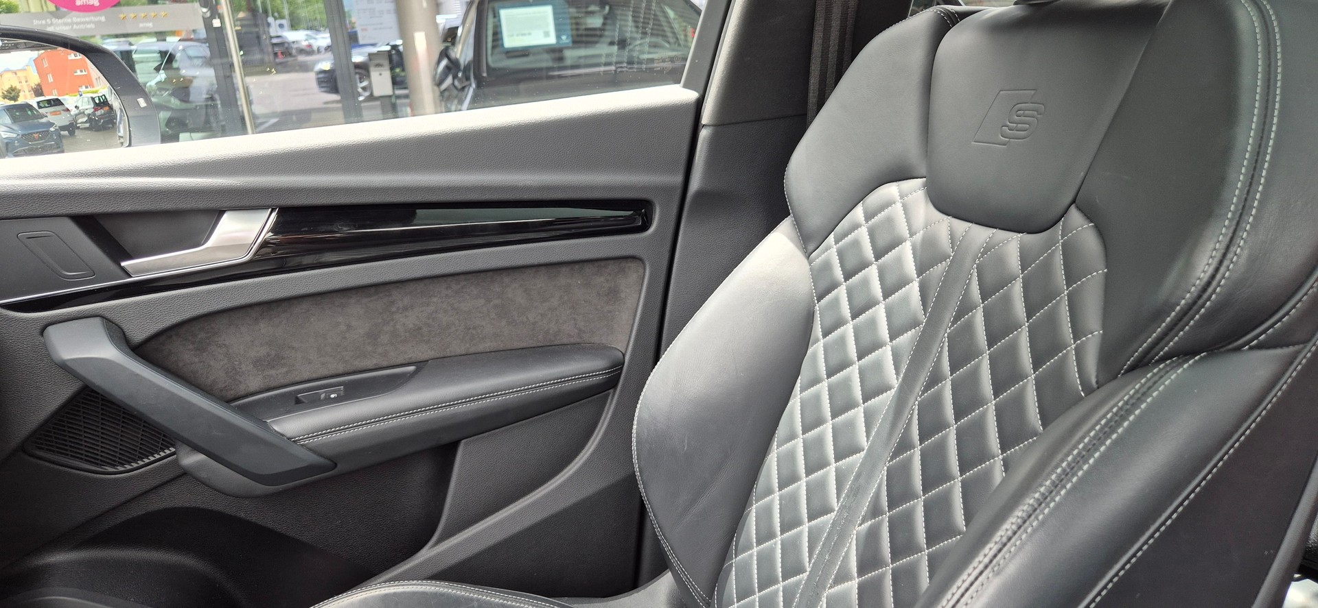 AUDI 3.0 V6 TDI quattro T-Tronic-image-6