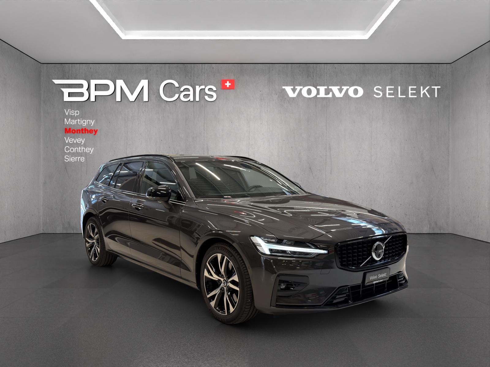 VOLVO V60 B5 AWD Benzin Mild Hybrid Plus Dark Geartronic-showroom-element-2
