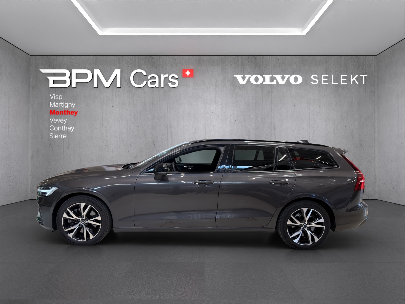 VOLVO V60 B5 AWD Benzin Mild Hybrid Plus Dark Geartronic-image-6