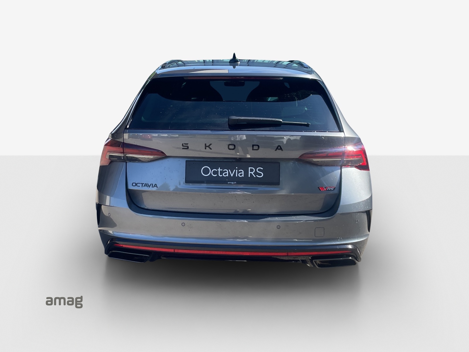 SKODA Octavia Combi 2.0 TSI DSG RS 30 Years Edition-showroom-element-3
