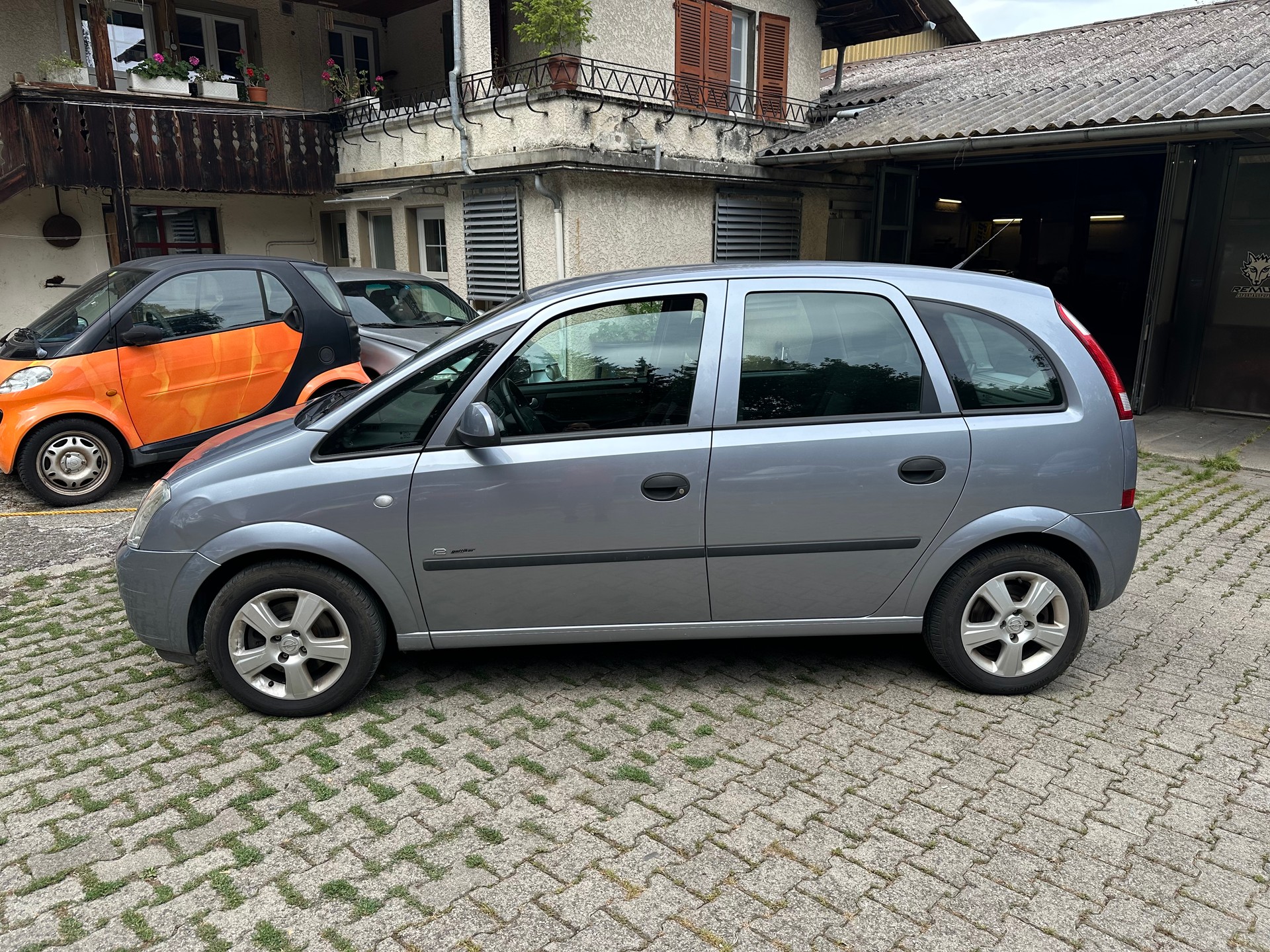 OPEL Meriva 1.6i 16V Linea Fresca (BETRIEBSFERIEN bis 09.08.26)