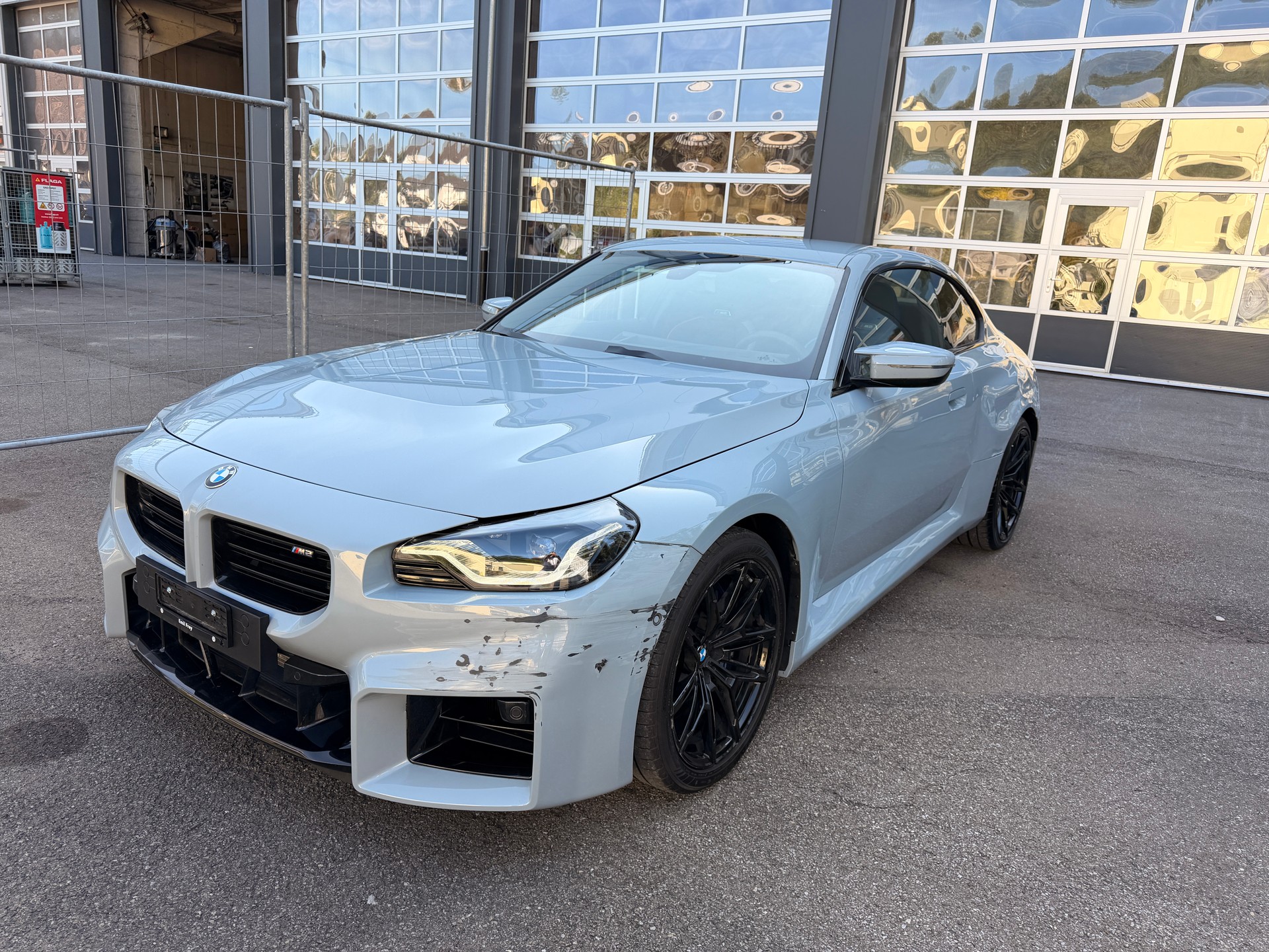 BMW M2 Steptronic Perfomance-showroom-element-1