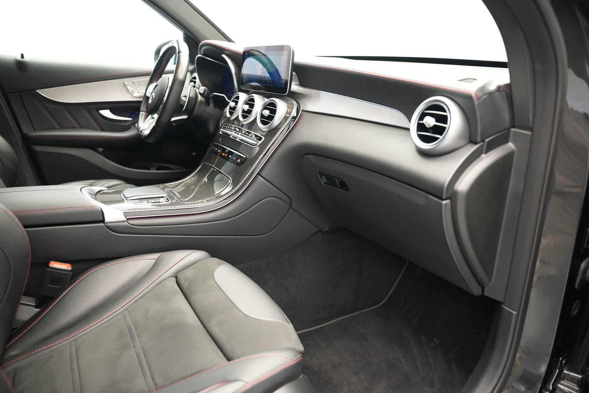 MERCEDES-BENZ GLC 43 AMG 4Matic 9G-Tronic *CH-Fahrzeug* Burmester* *Panorama*-image-11