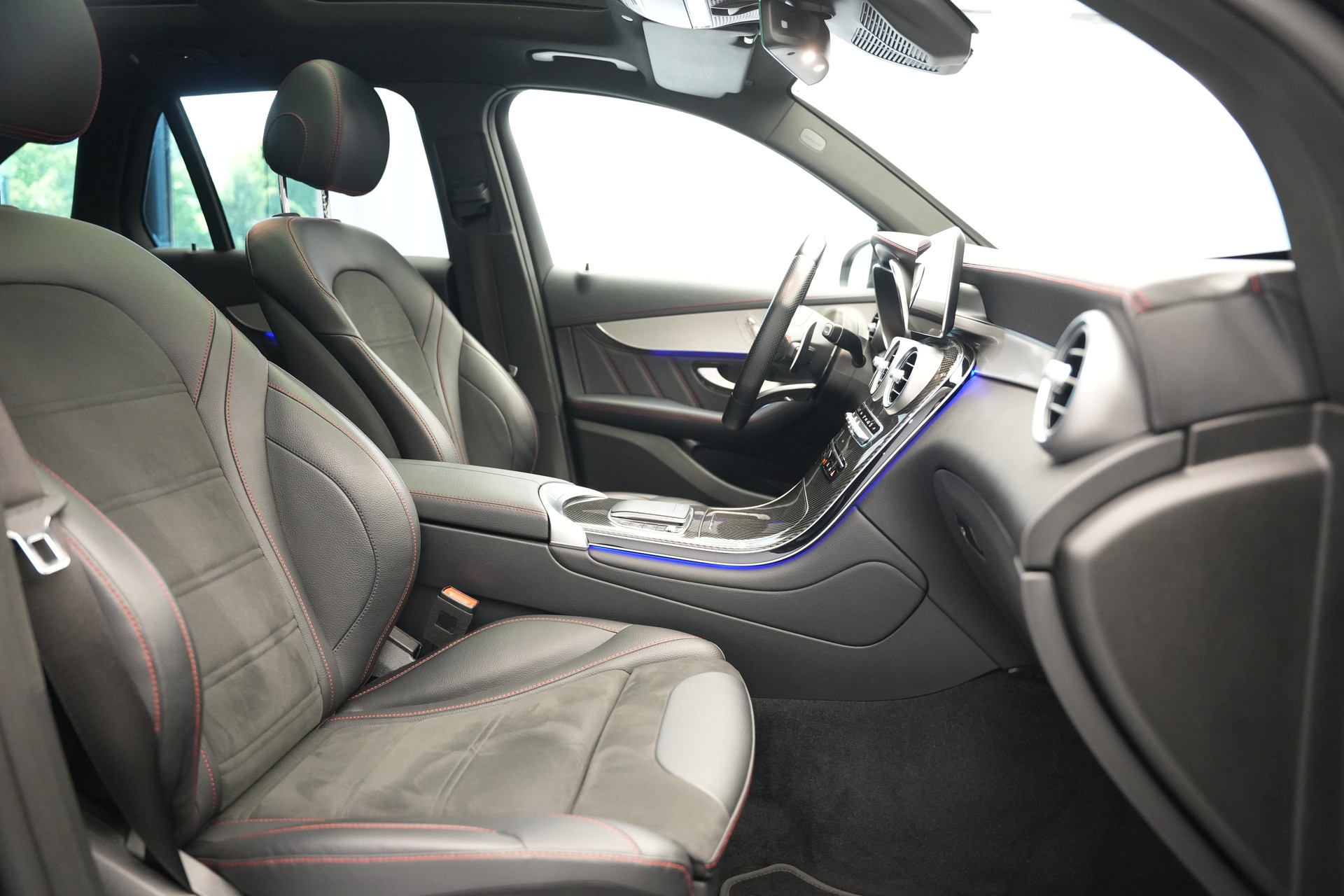 MERCEDES-BENZ GLC 43 AMG 4Matic 9G-Tronic *CH-Fahrzeug* Burmester* *Panorama*-image-15
