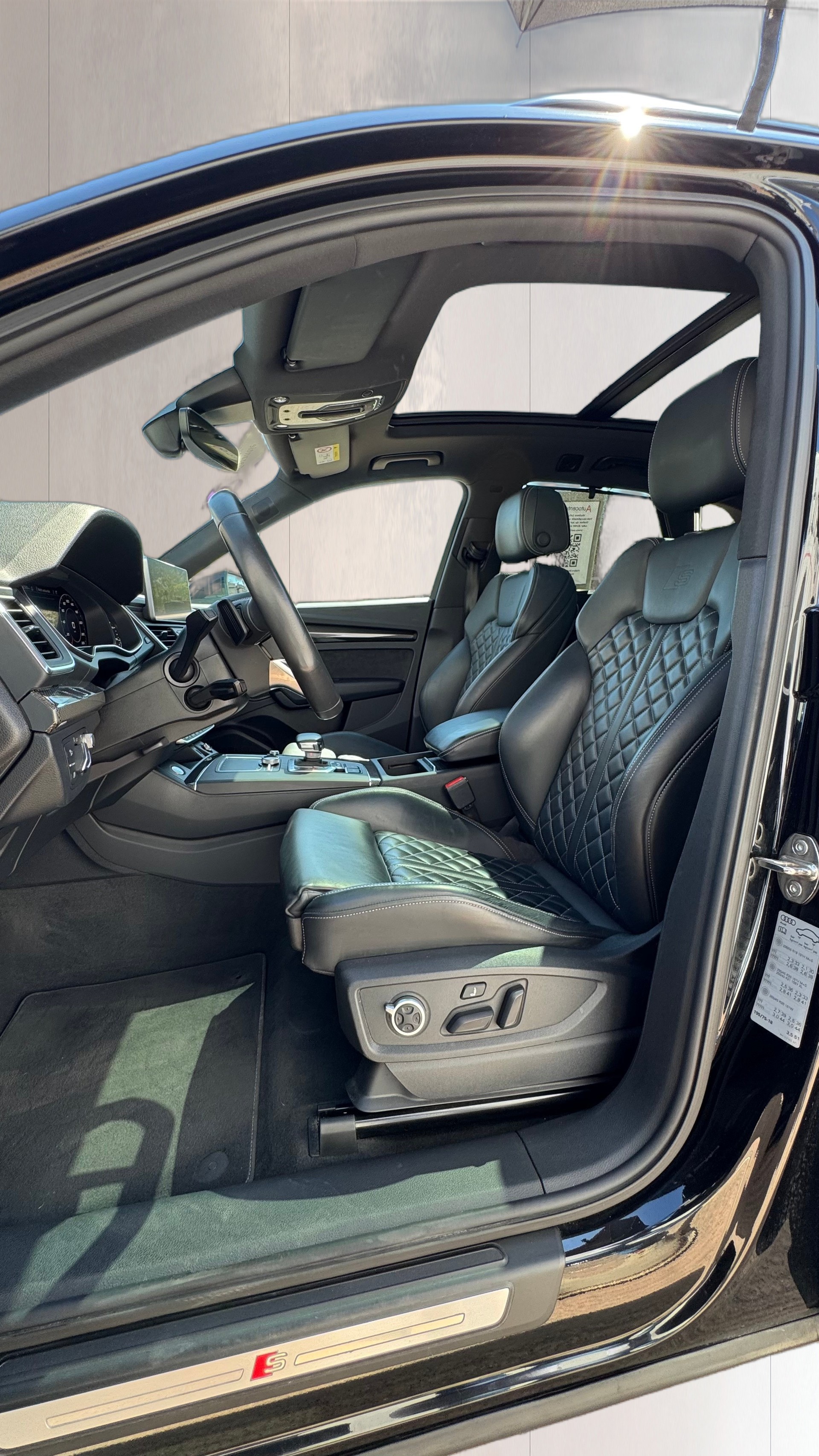 AUDI SQ5 TDI quattro tiptronic **Black Pearl**-image-18
