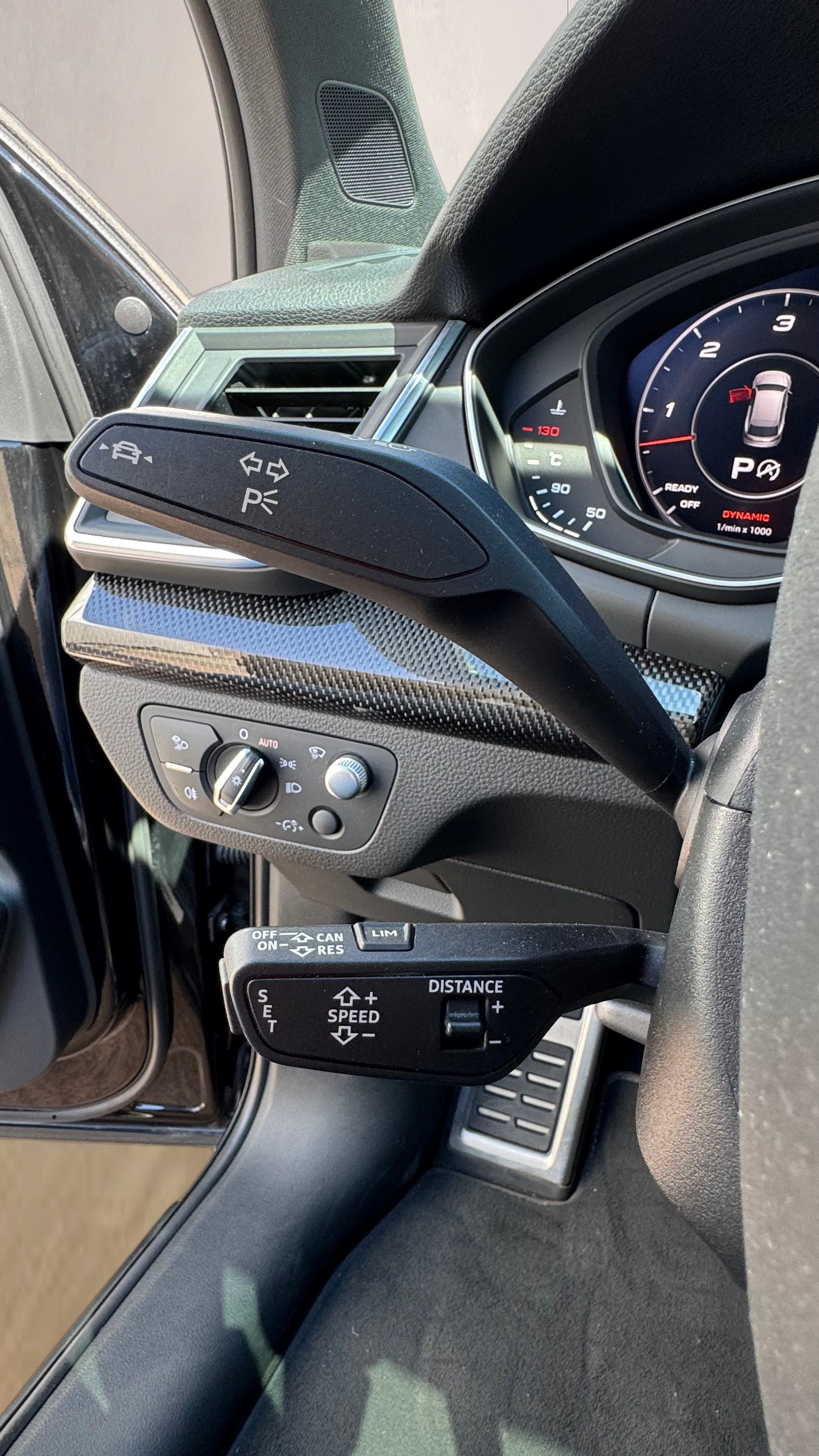 AUDI SQ5 TDI quattro tiptronic **Black Pearl**-image-23