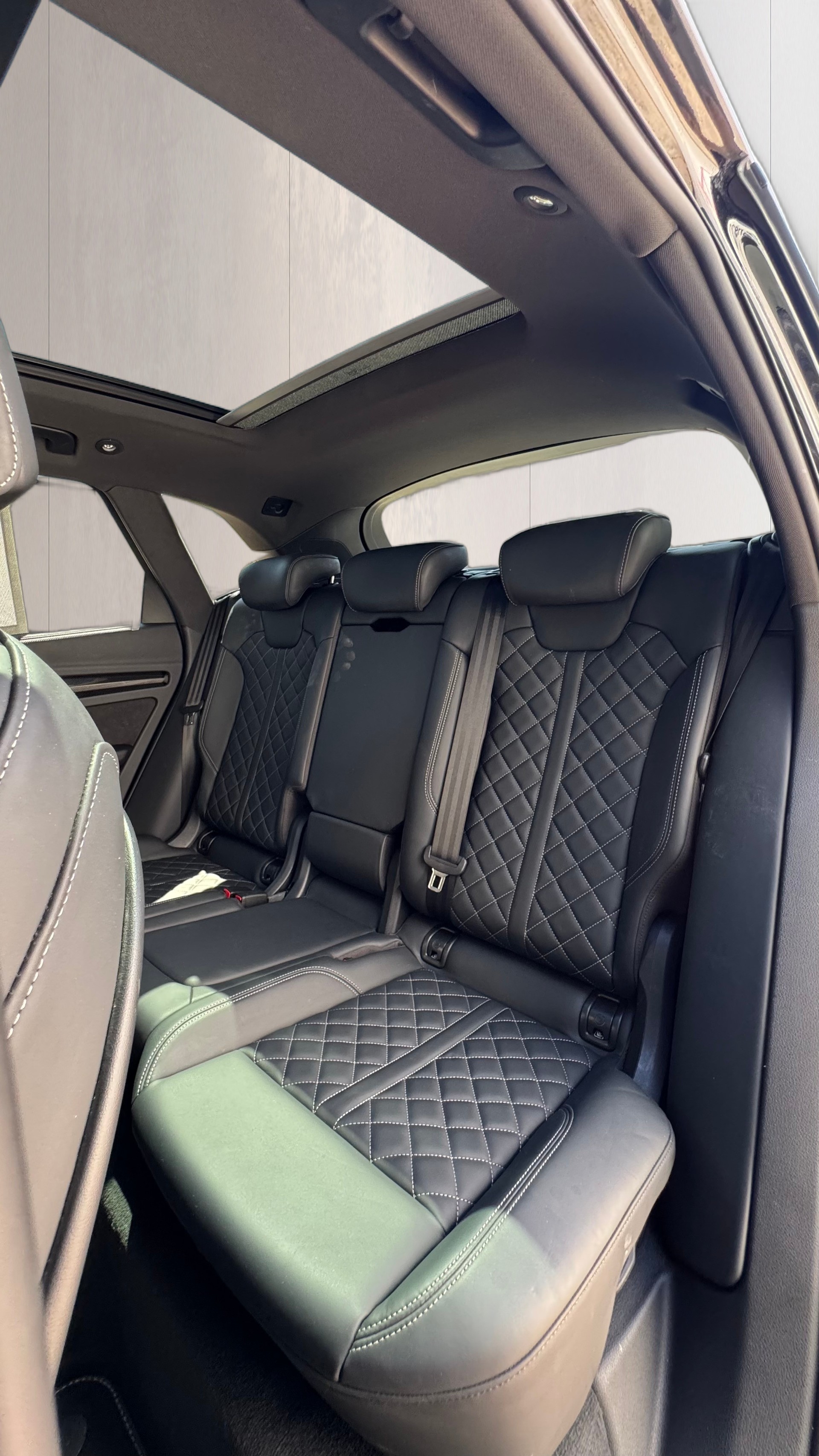 AUDI SQ5 TDI quattro tiptronic **Black Pearl**-image-16