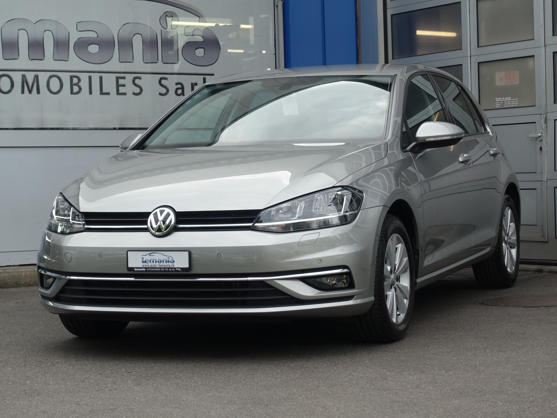 VW Golf 1.0 TSI Comfortline-showroom-element-1
