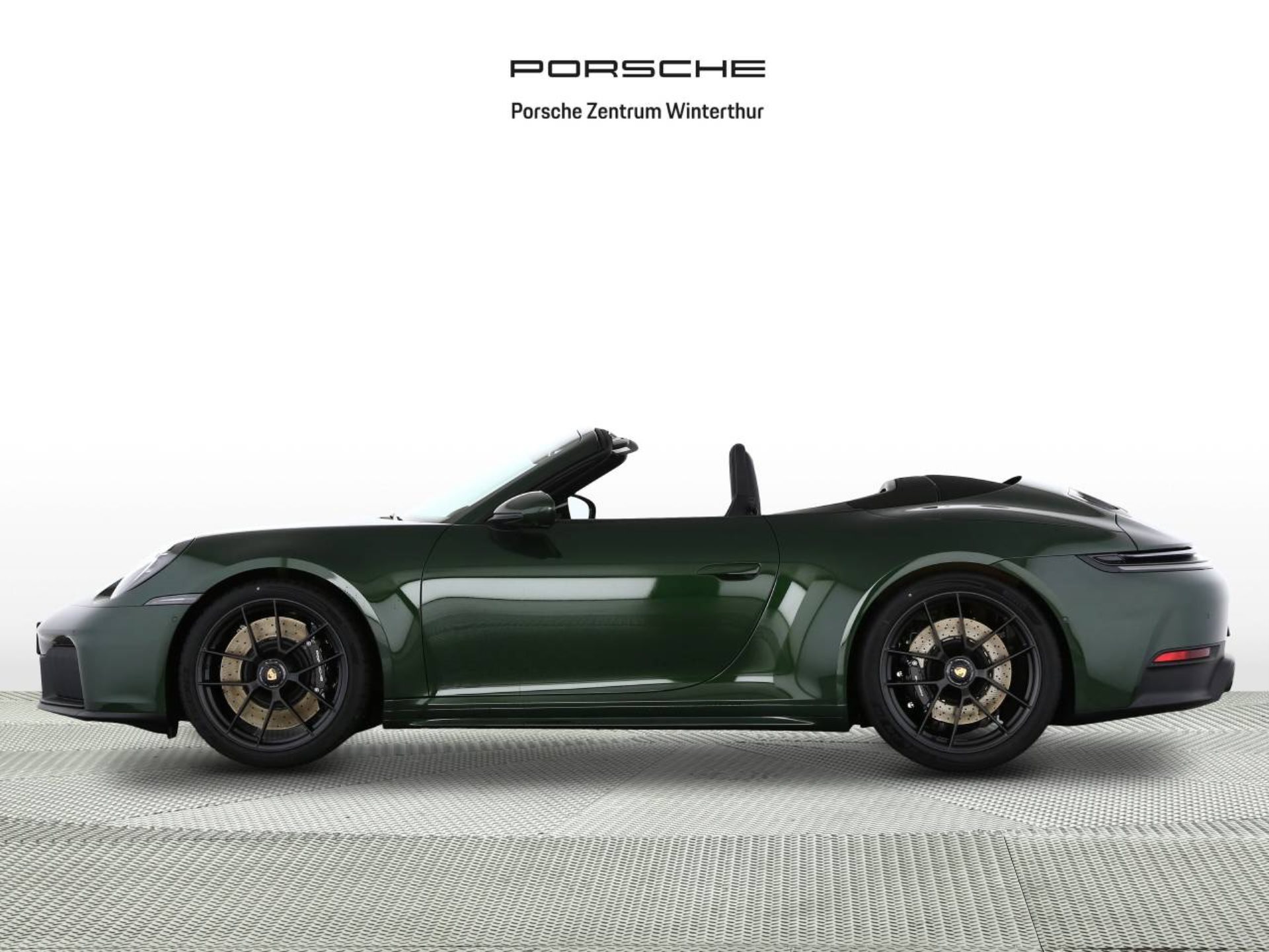 PORSCHE 911 Carrera 4 GTS Cabriolet-showroom-element-1